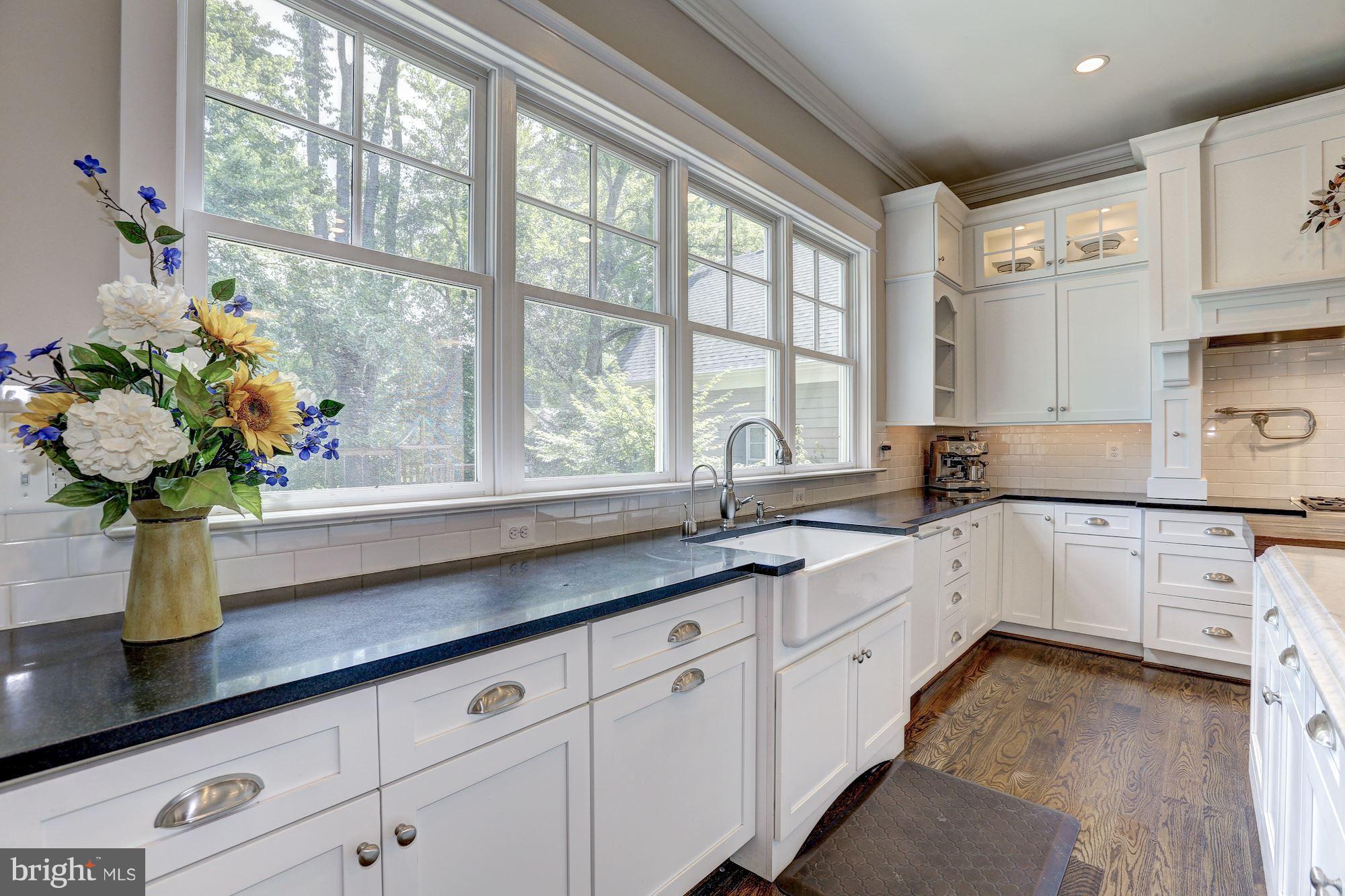 WESTBRIAR COUNTRY CLUB MANOR - Residential