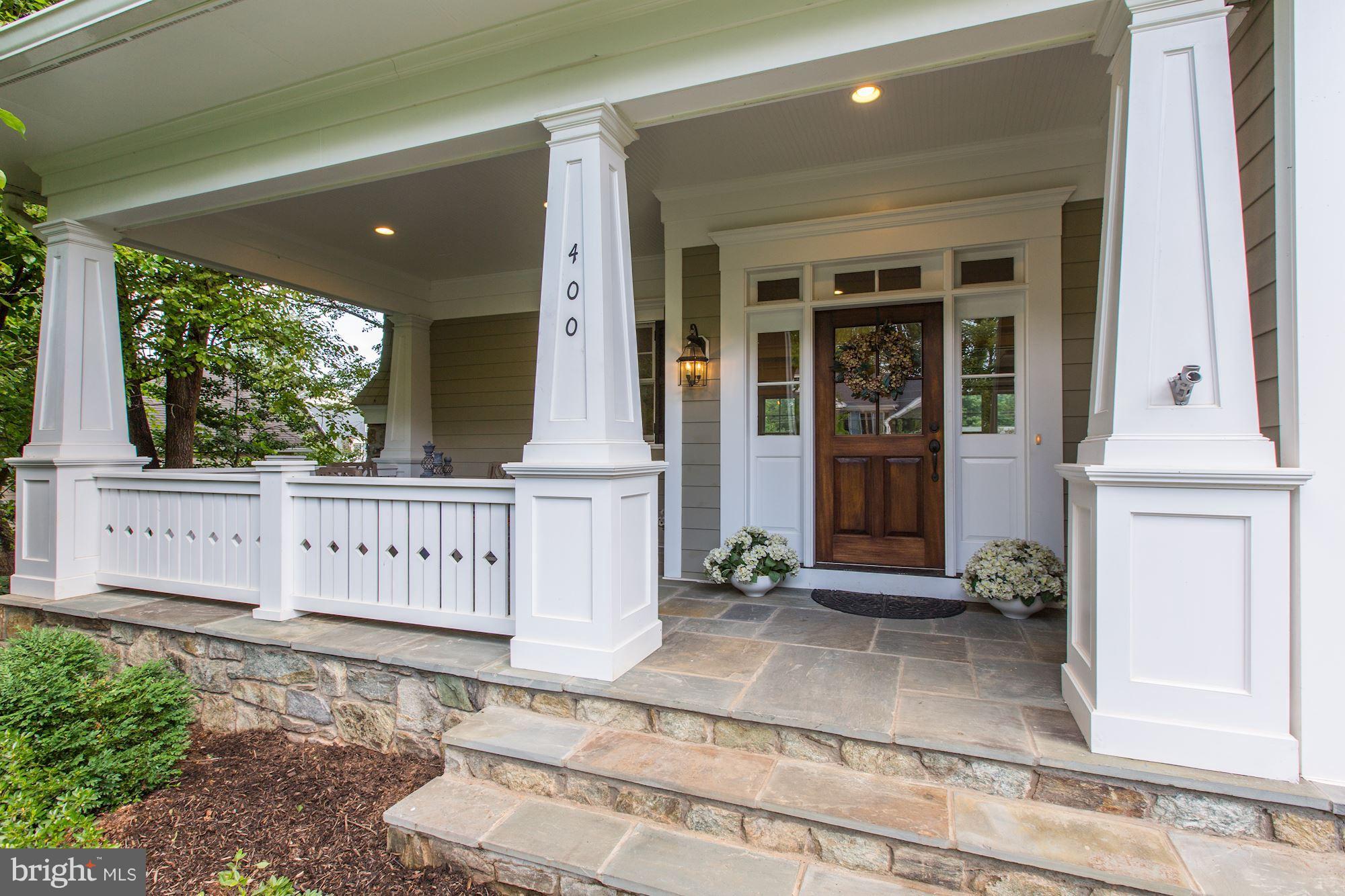 WESTBRIAR COUNTRY CLUB MANOR - Residential