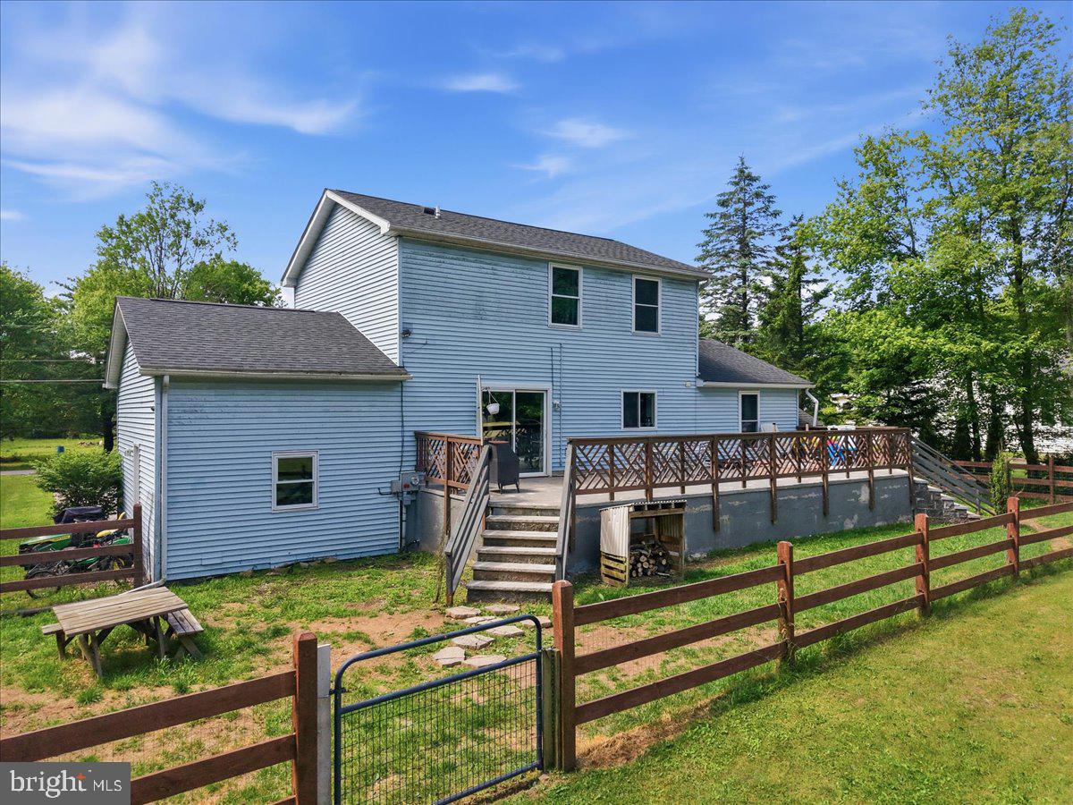PENN FOREST STREAMS - Residential