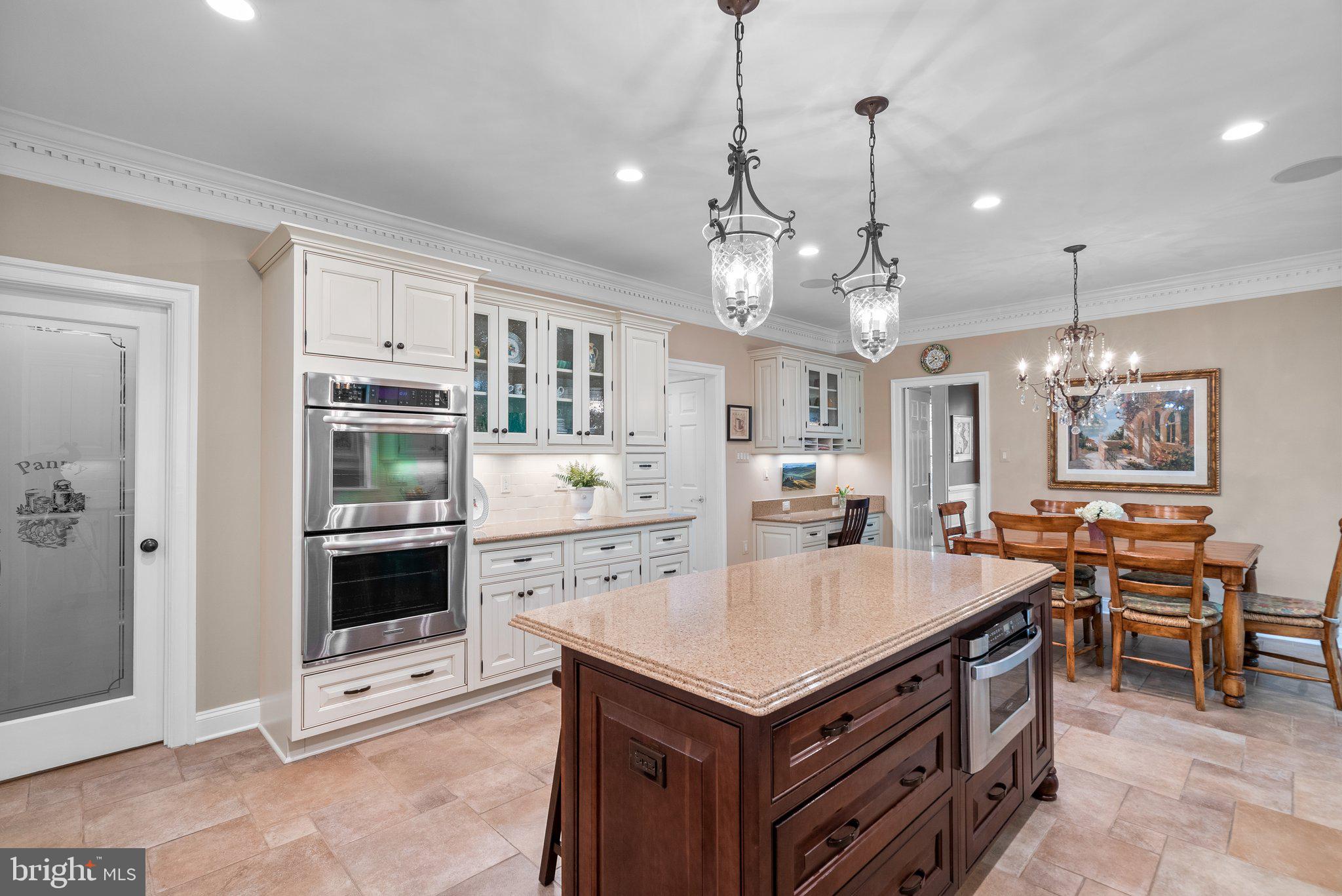 GLEN HILLS - Residential