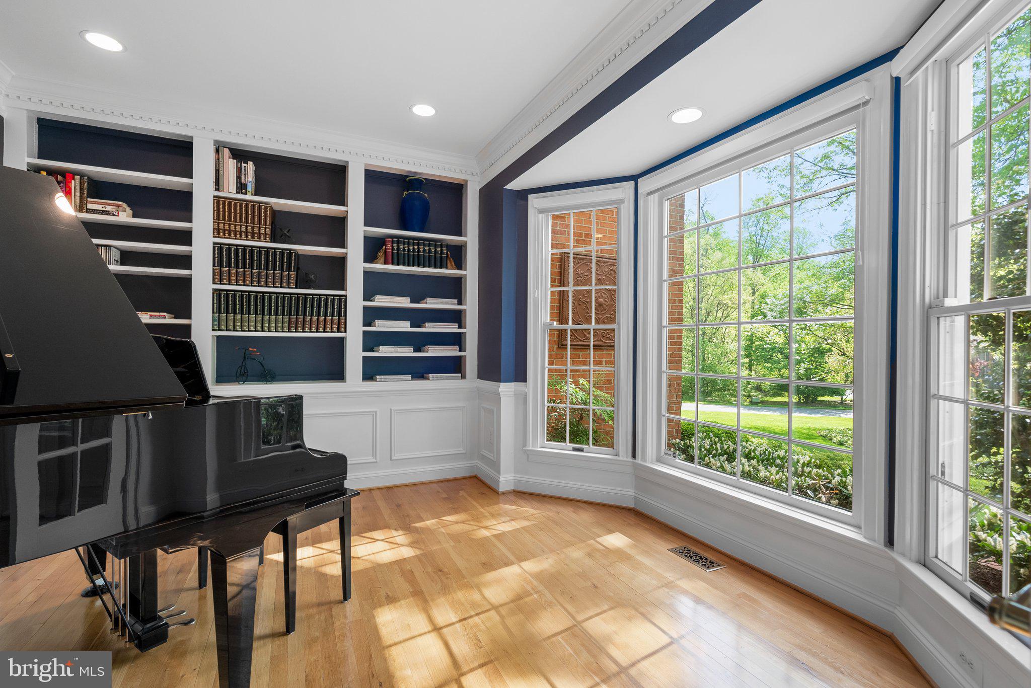 GLEN HILLS - Residential