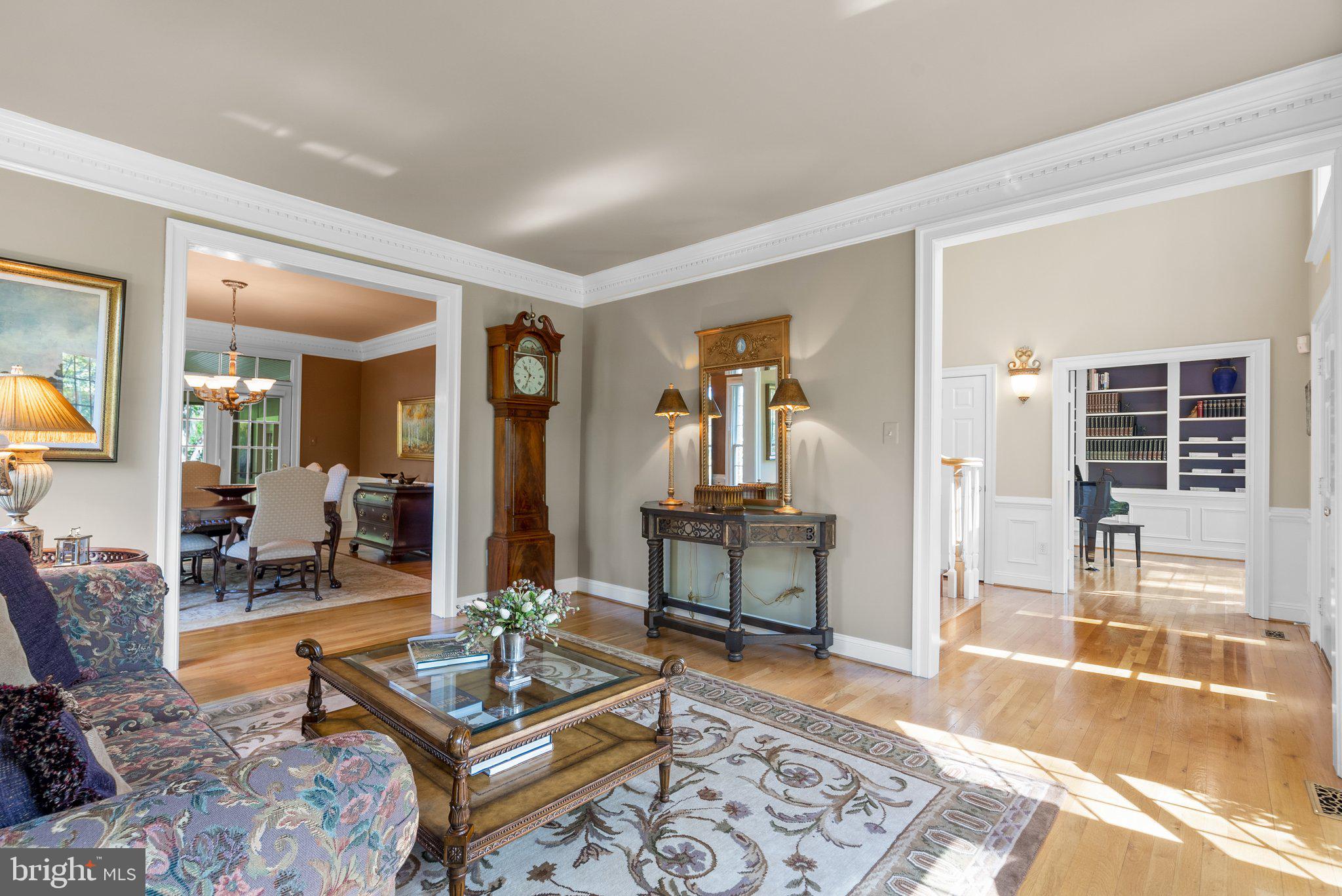 GLEN HILLS - Residential