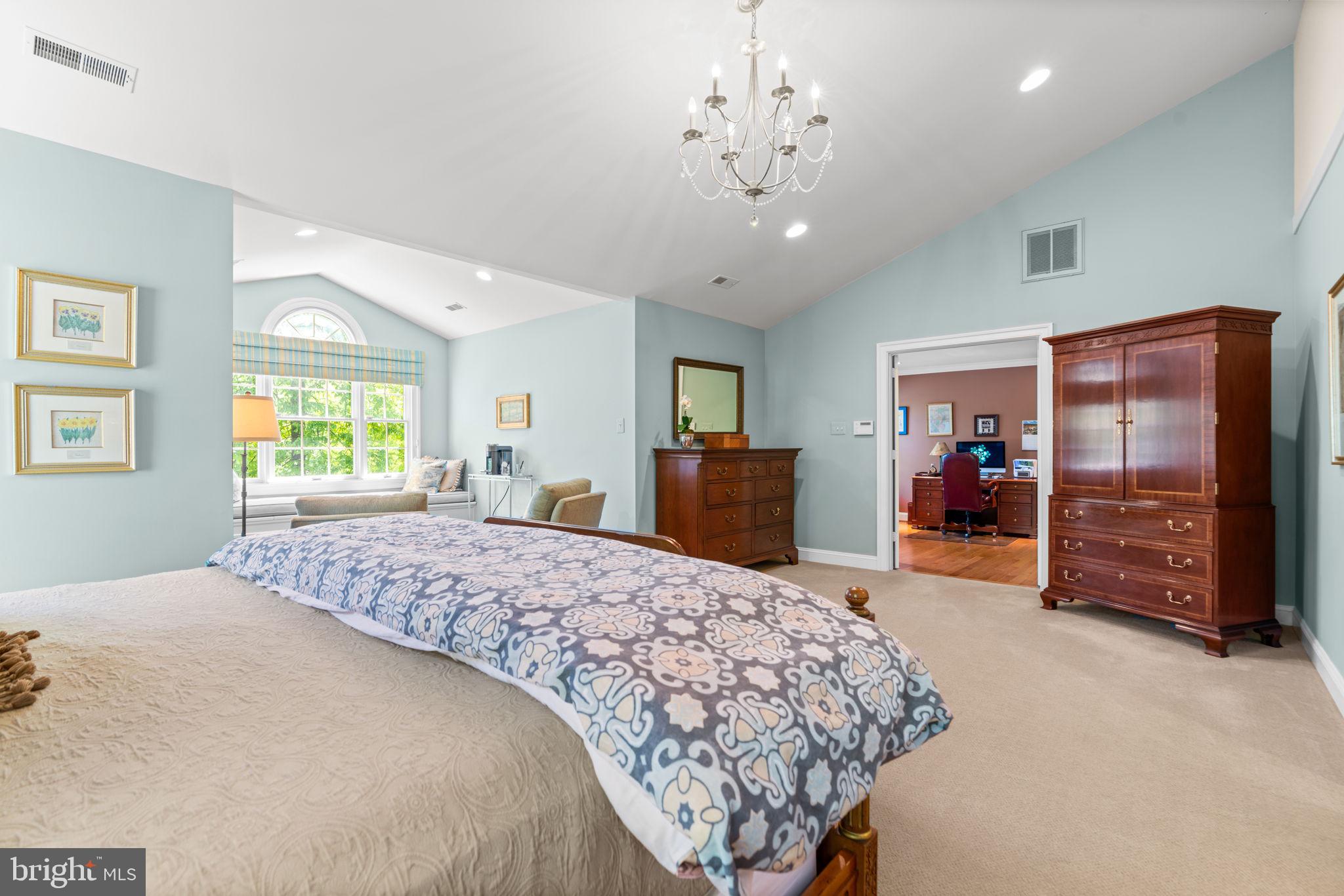 GLEN HILLS - Residential
