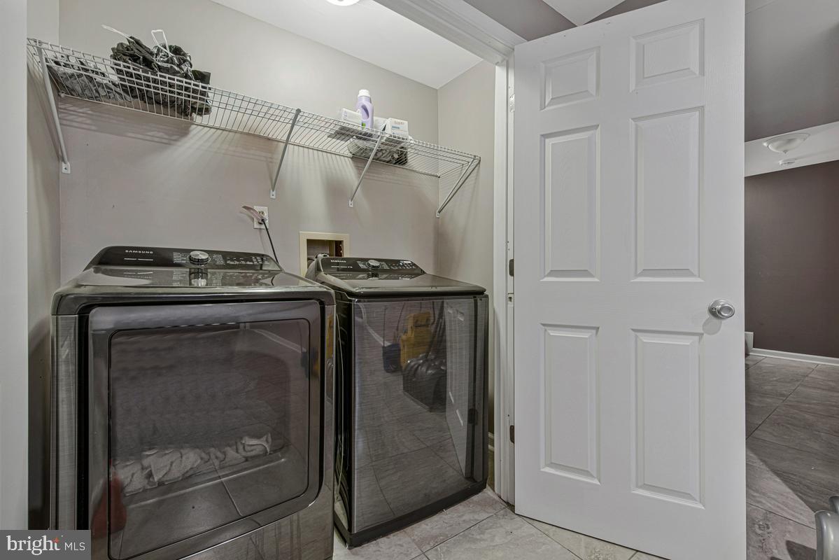 CROSIER GARDENS - Residential