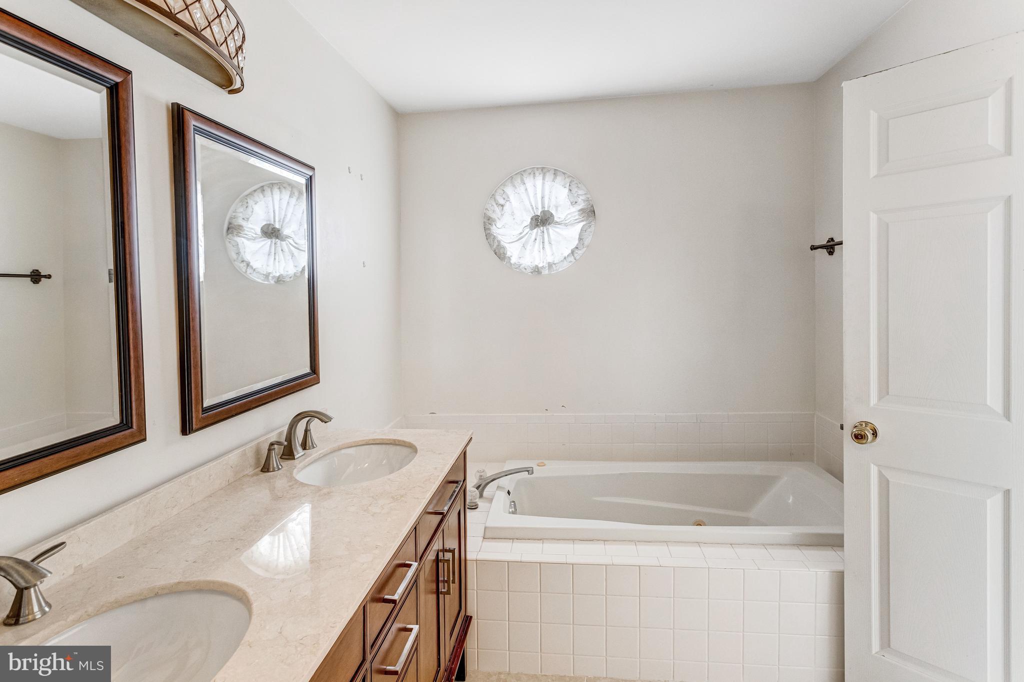 SOUTHLAKE AT MONTCLAIR - Residential