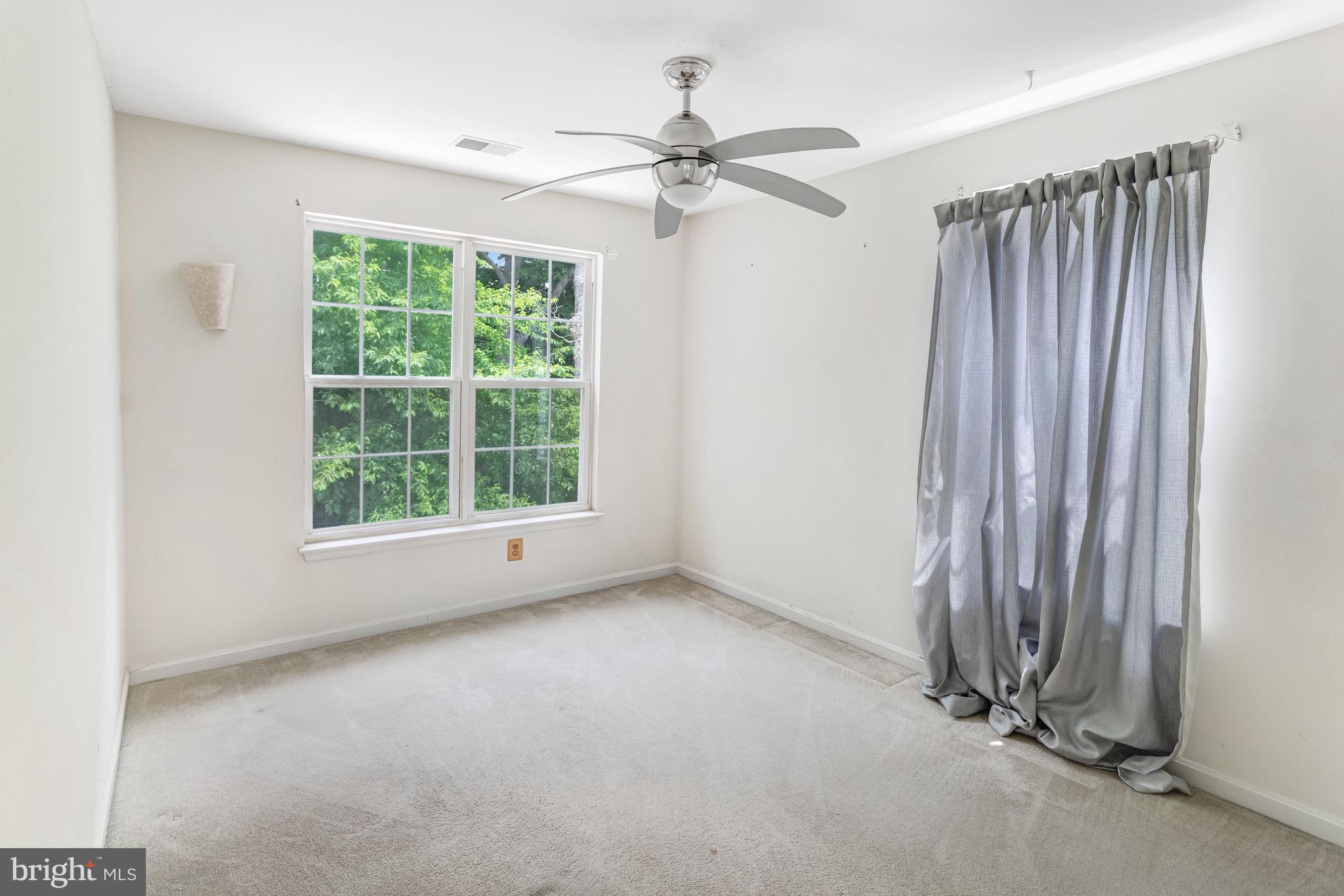 SOUTHLAKE AT MONTCLAIR - Residential