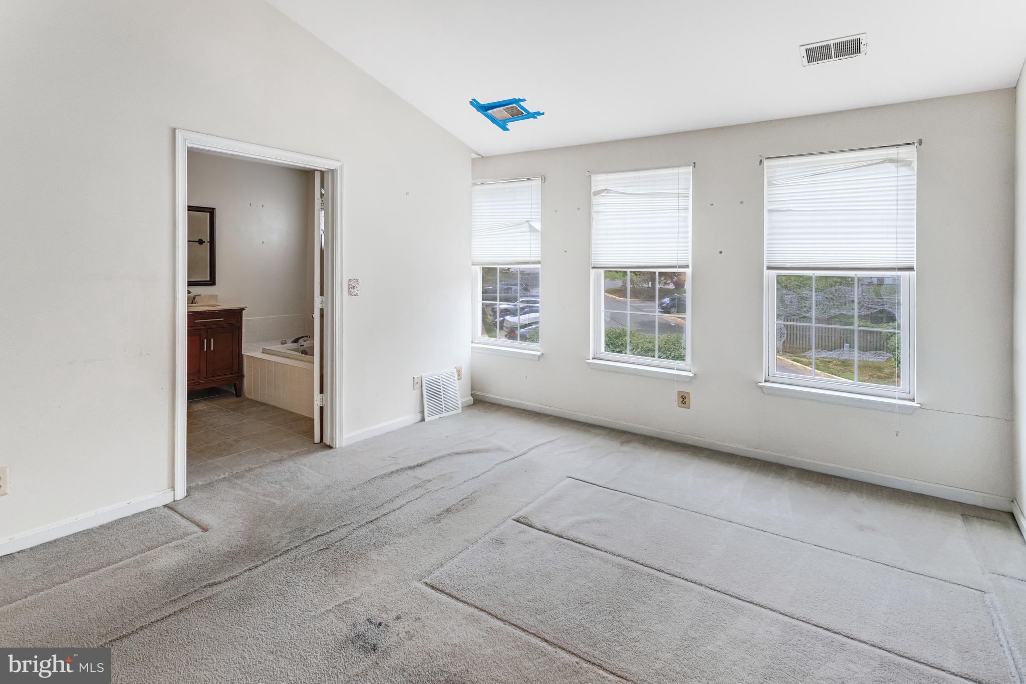 SOUTHLAKE AT MONTCLAIR - Residential