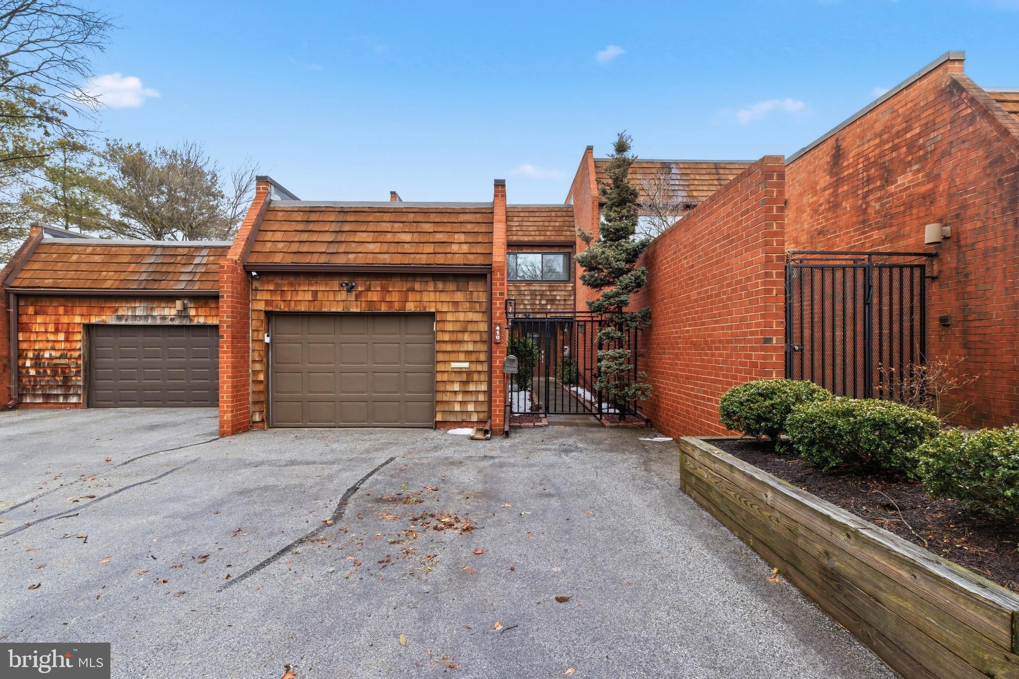 STEVENSON CROSSING - Residential