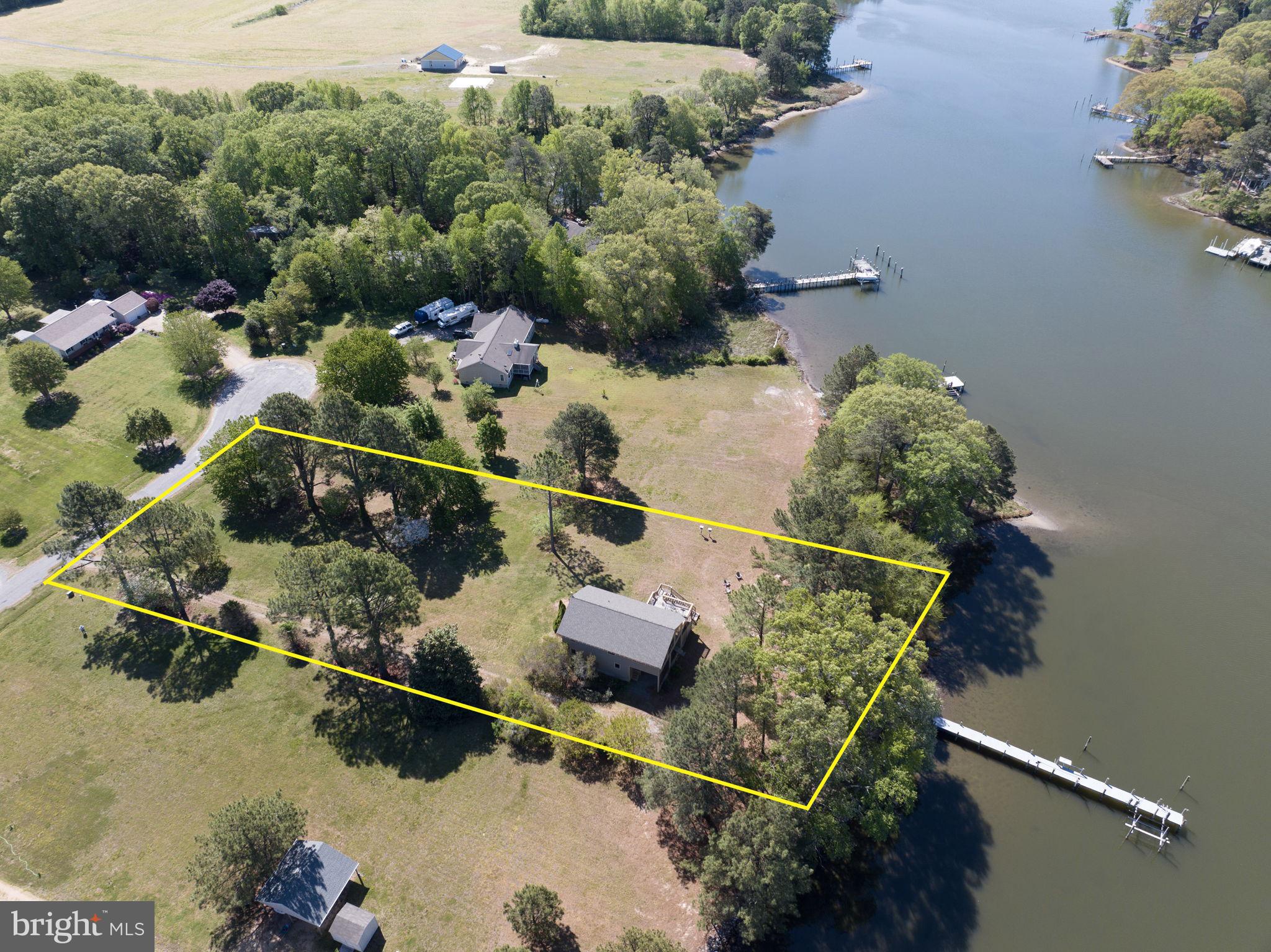 LAGRANGE ESTATES - Residential
