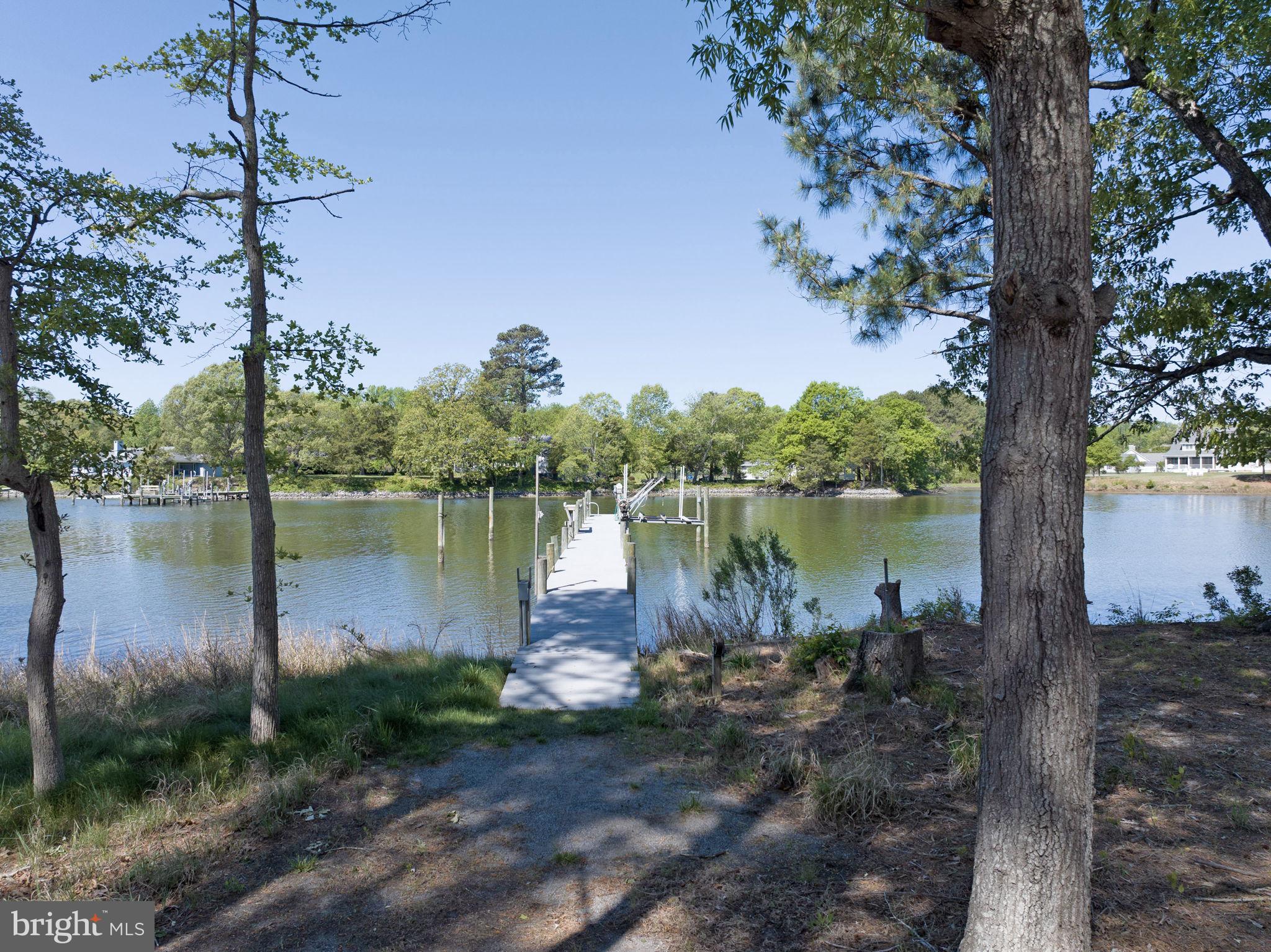 LAGRANGE ESTATES - Residential