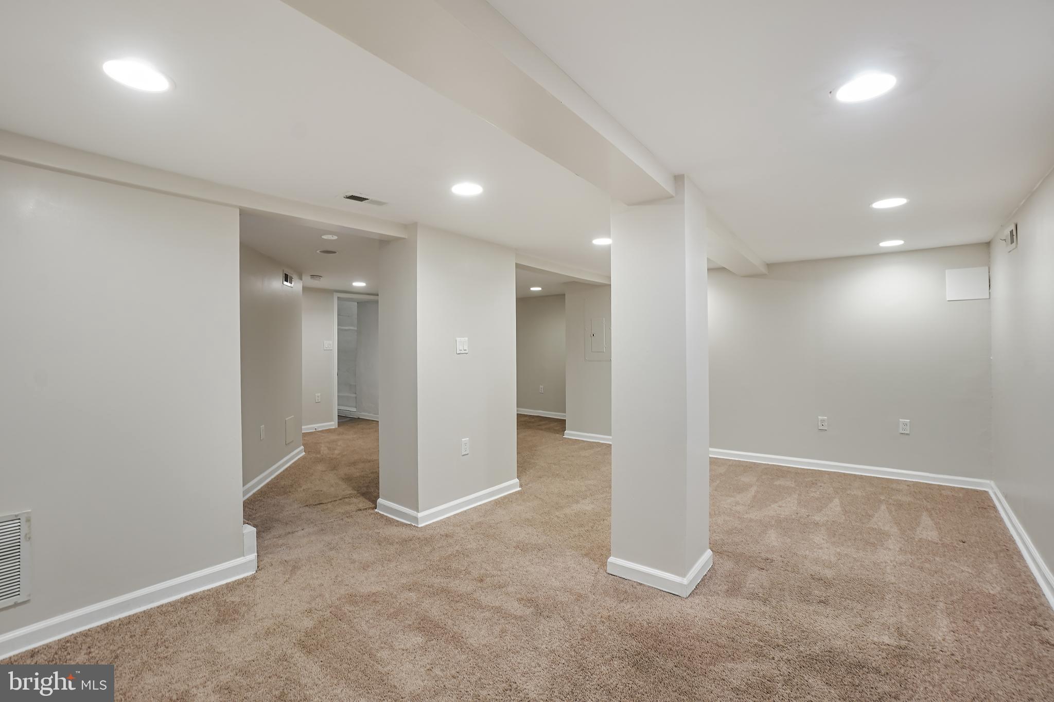 CORAL HILLS - Residential