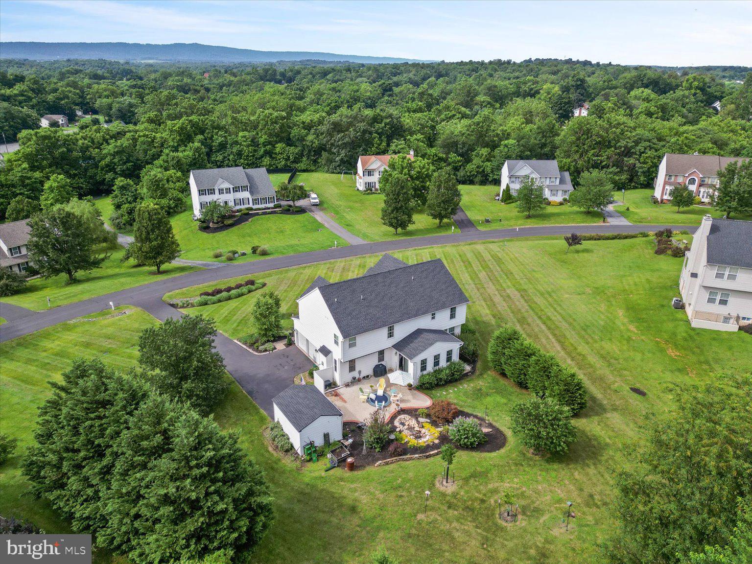 HIGH POINTE - Residential