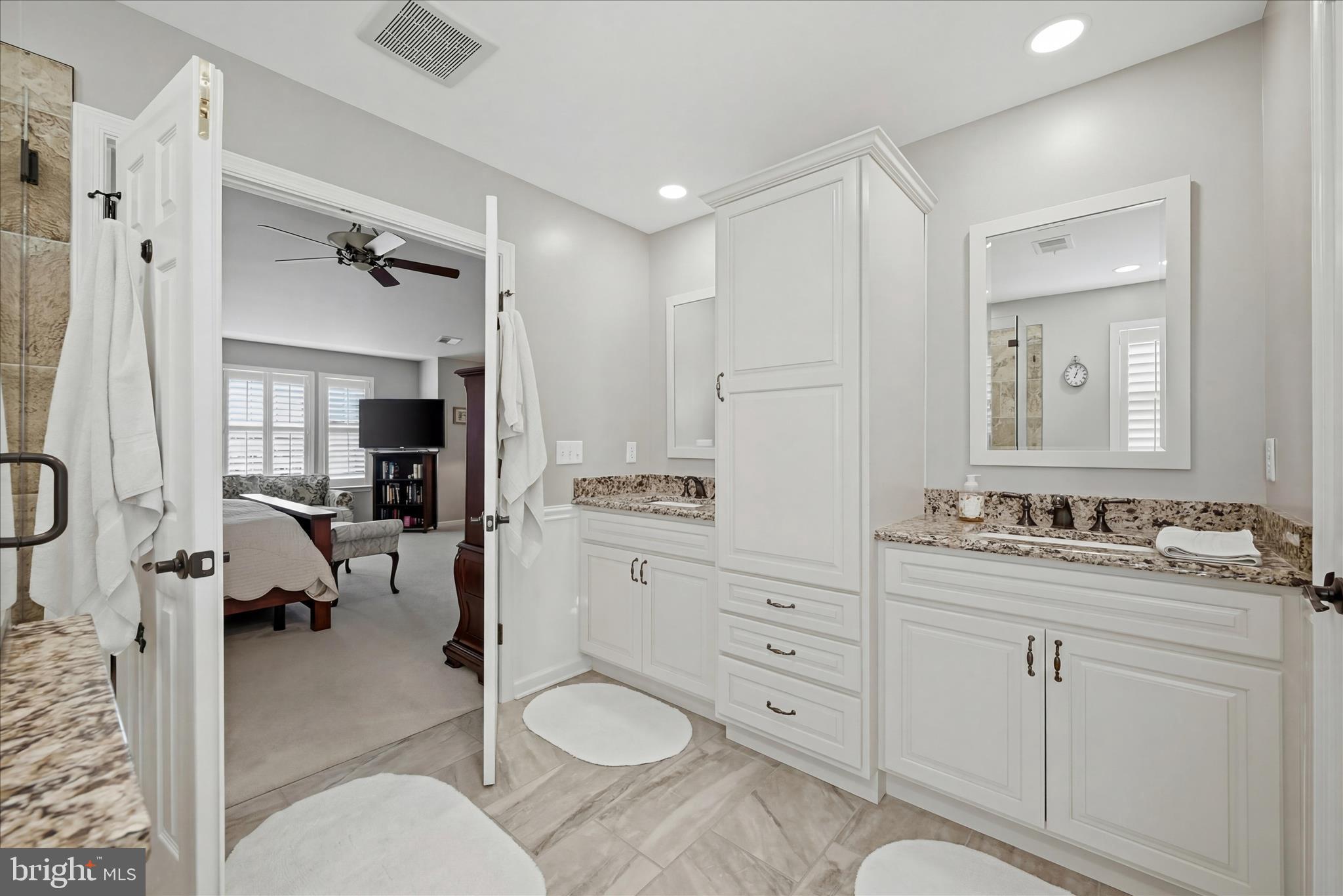 HIGH POINTE - Residential