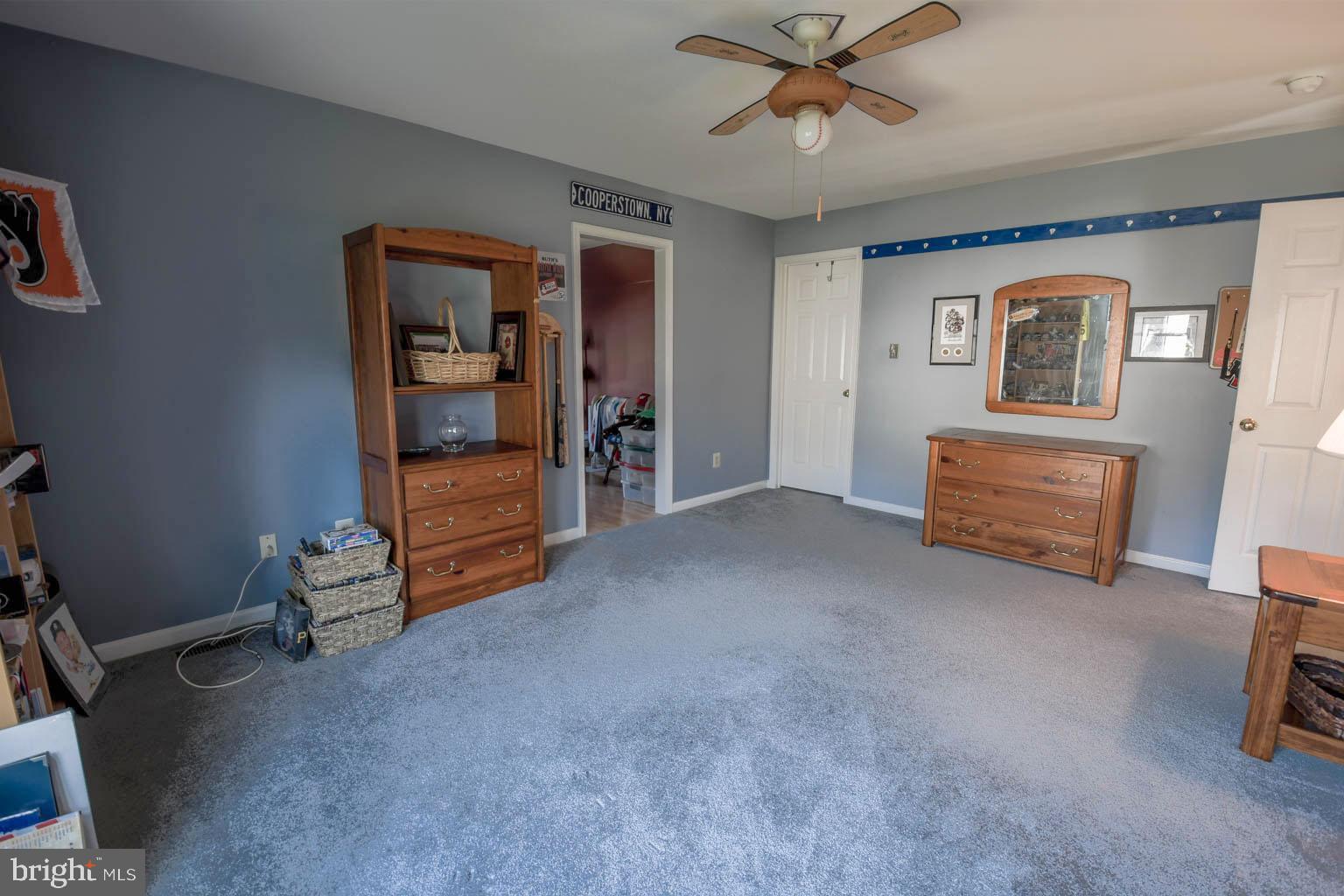 VALLEY VIEW - Residential