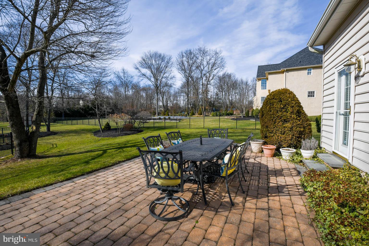 VALLEY VIEW - Residential