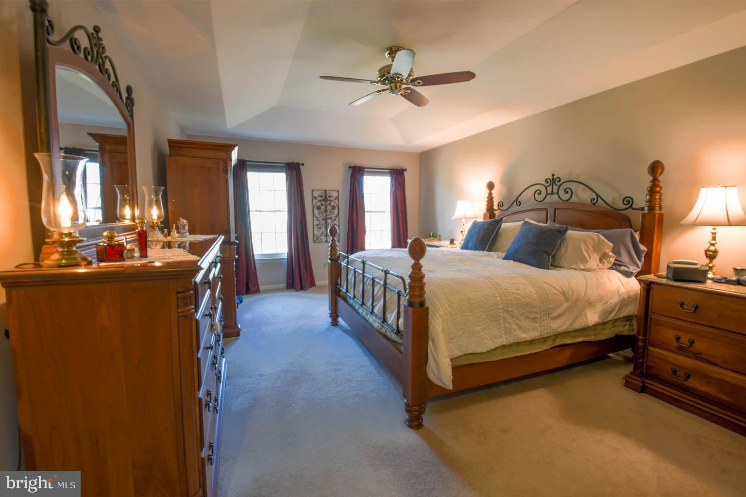 VALLEY VIEW - Residential