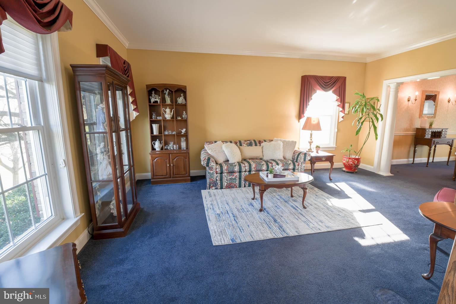 VALLEY VIEW - Residential
