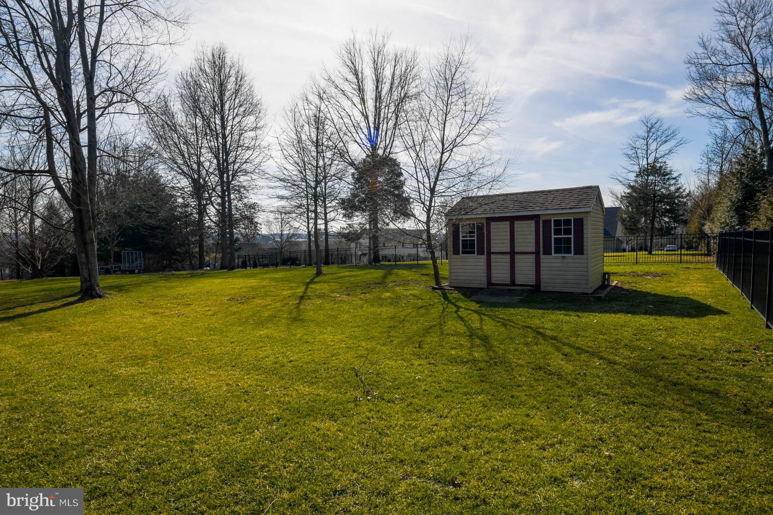VALLEY VIEW - Residential