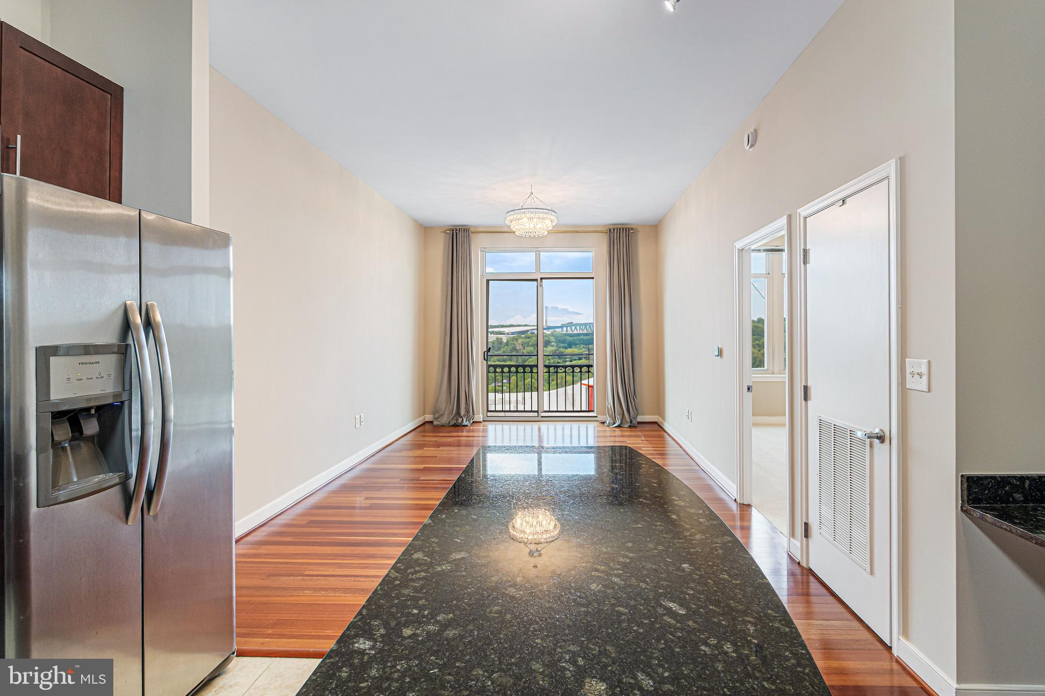 NATIONAL HARBOR - Residential