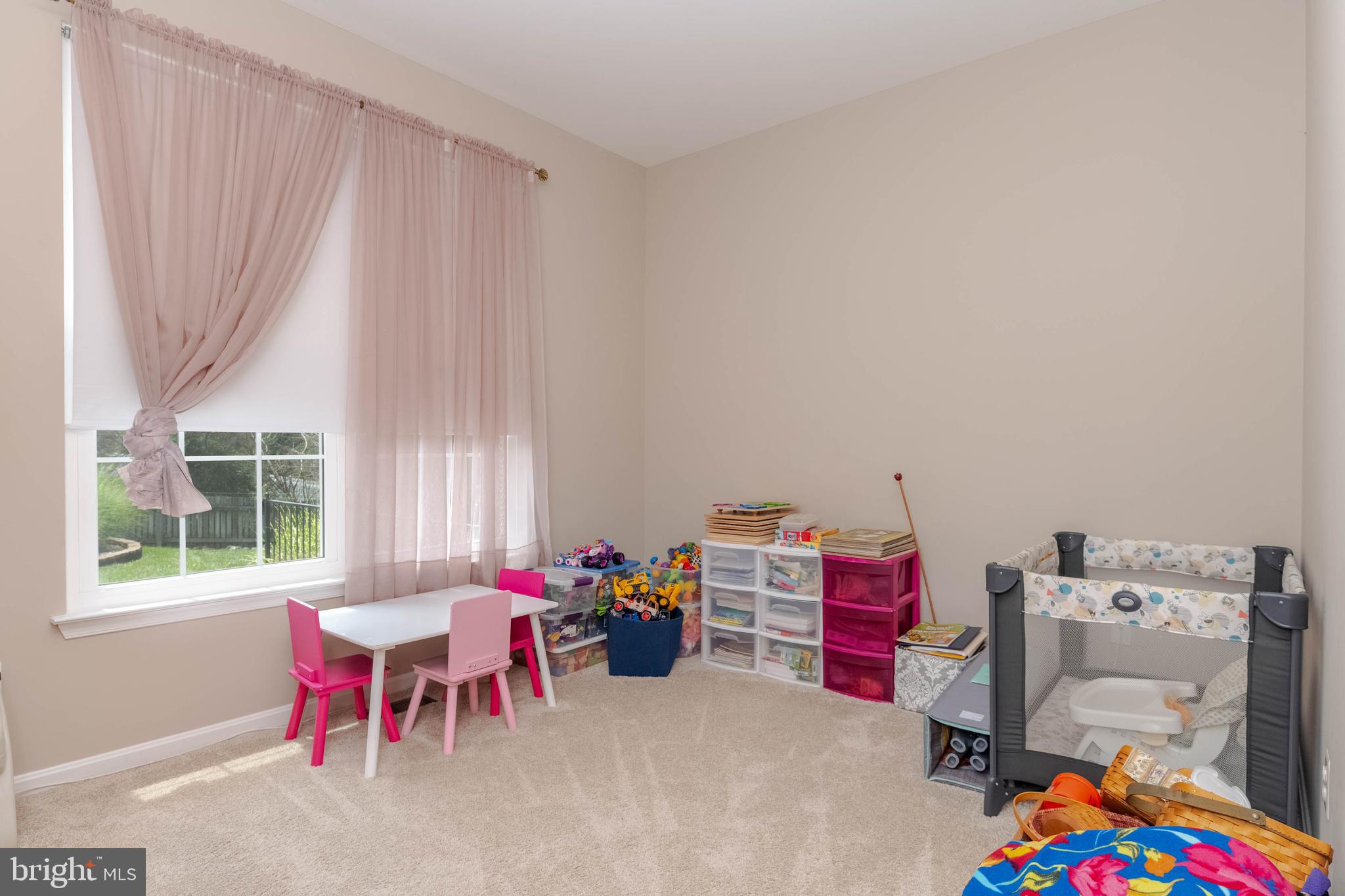 GREENBRIER HILLS - Residential