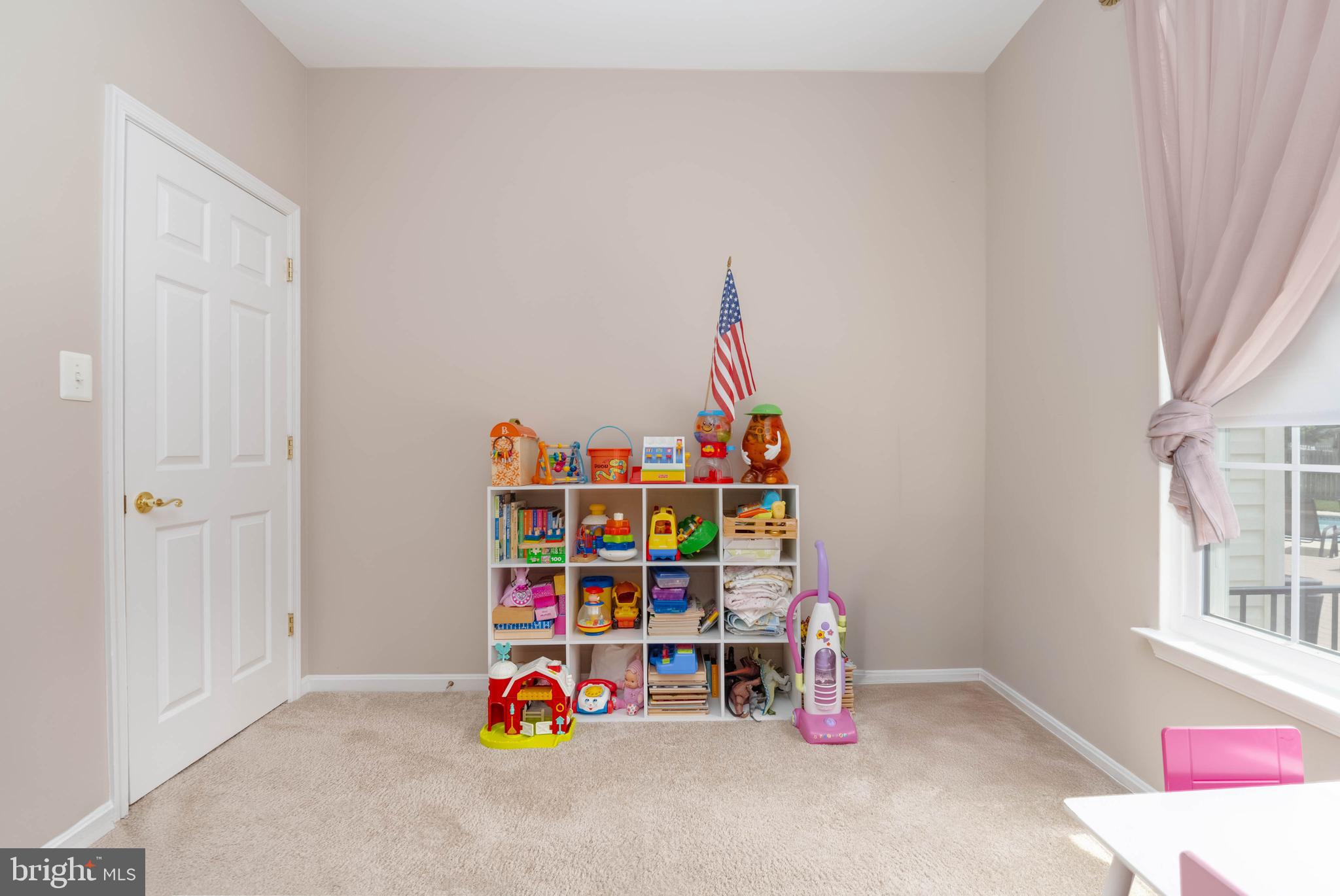GREENBRIER HILLS - Residential