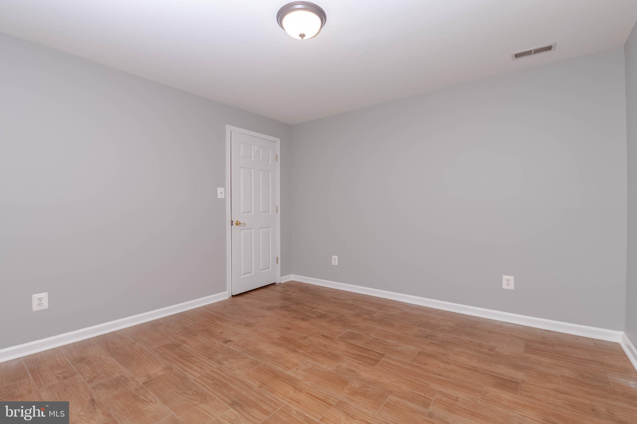 GREENBRIER HILLS - Residential