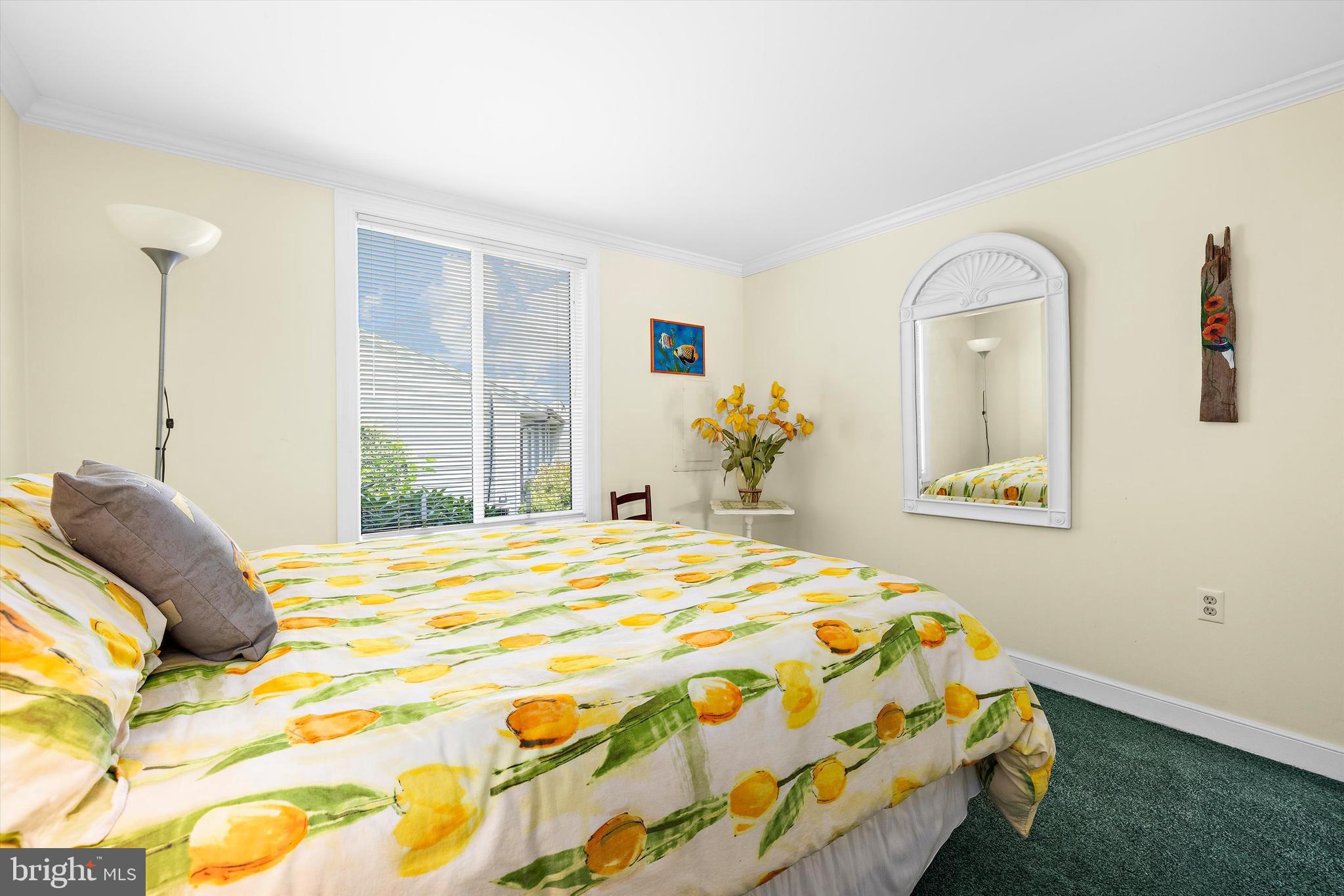 THOMPSON CREEK CONDOS - Residential