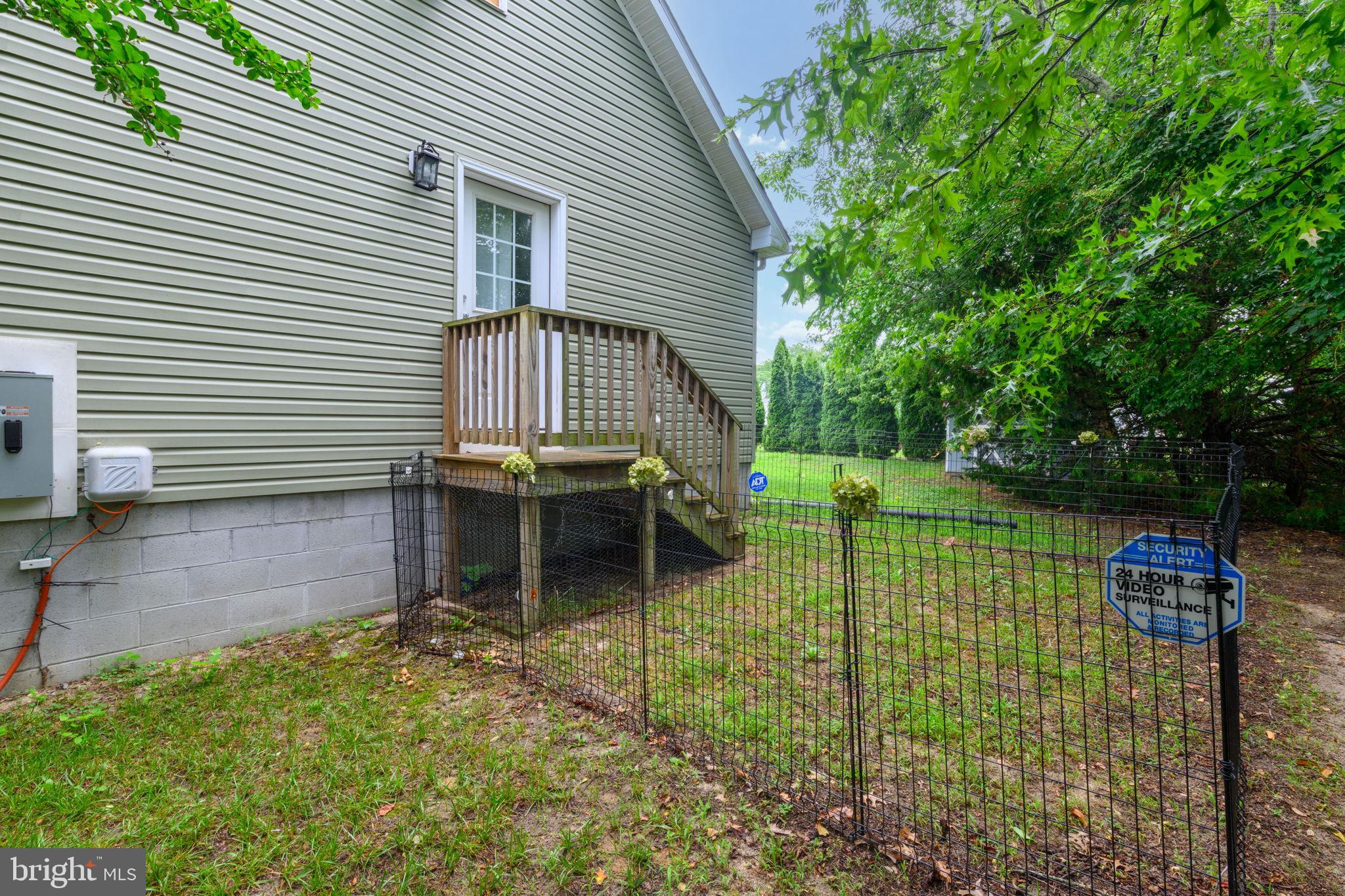 CARSYLJAN ACRES - Residential