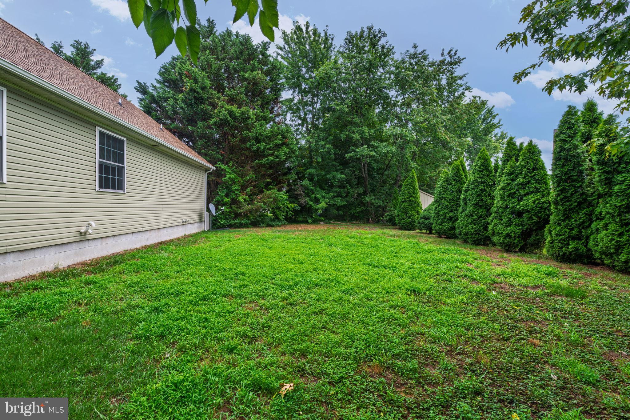 CARSYLJAN ACRES - Residential