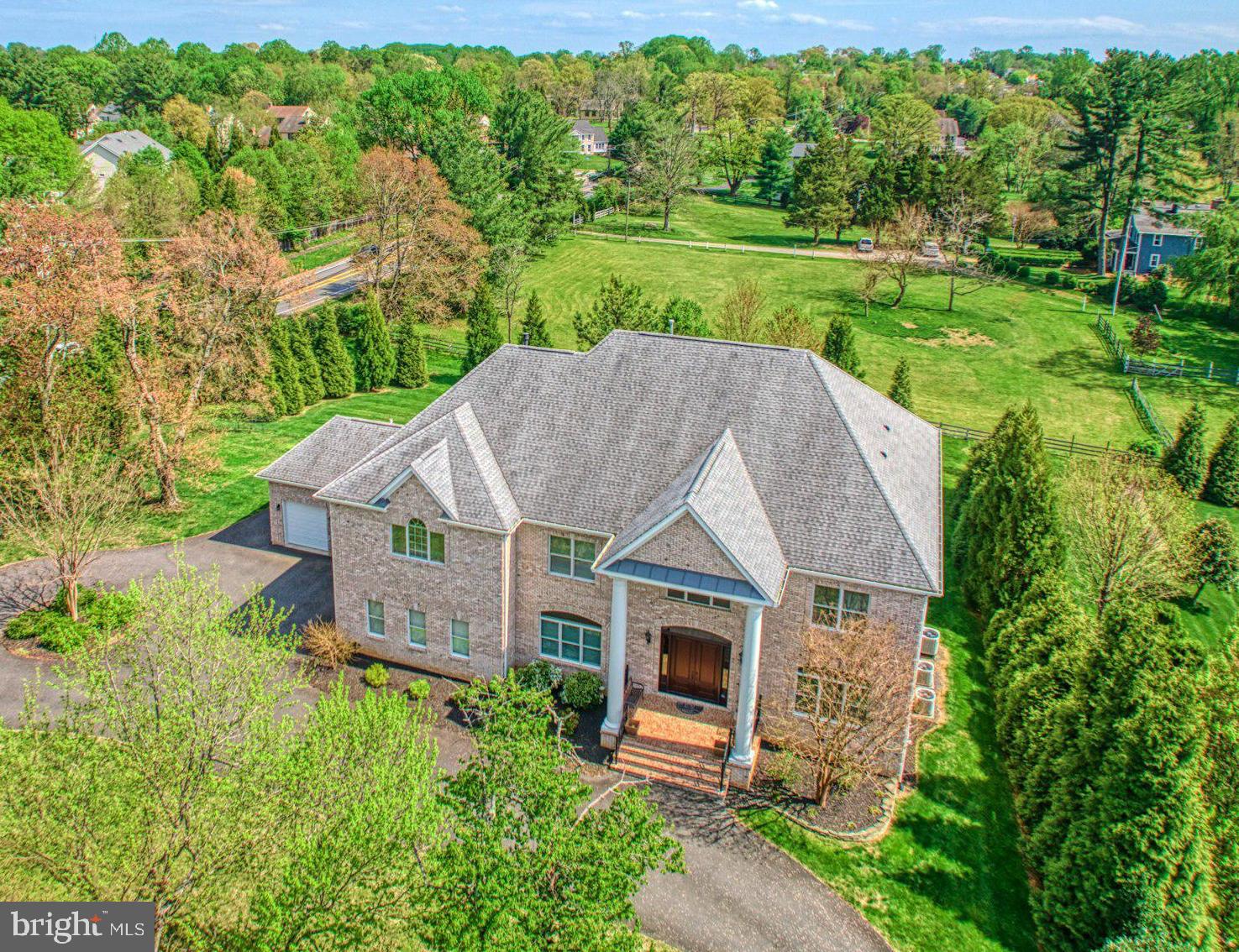 HUNTERS MILL - Residential