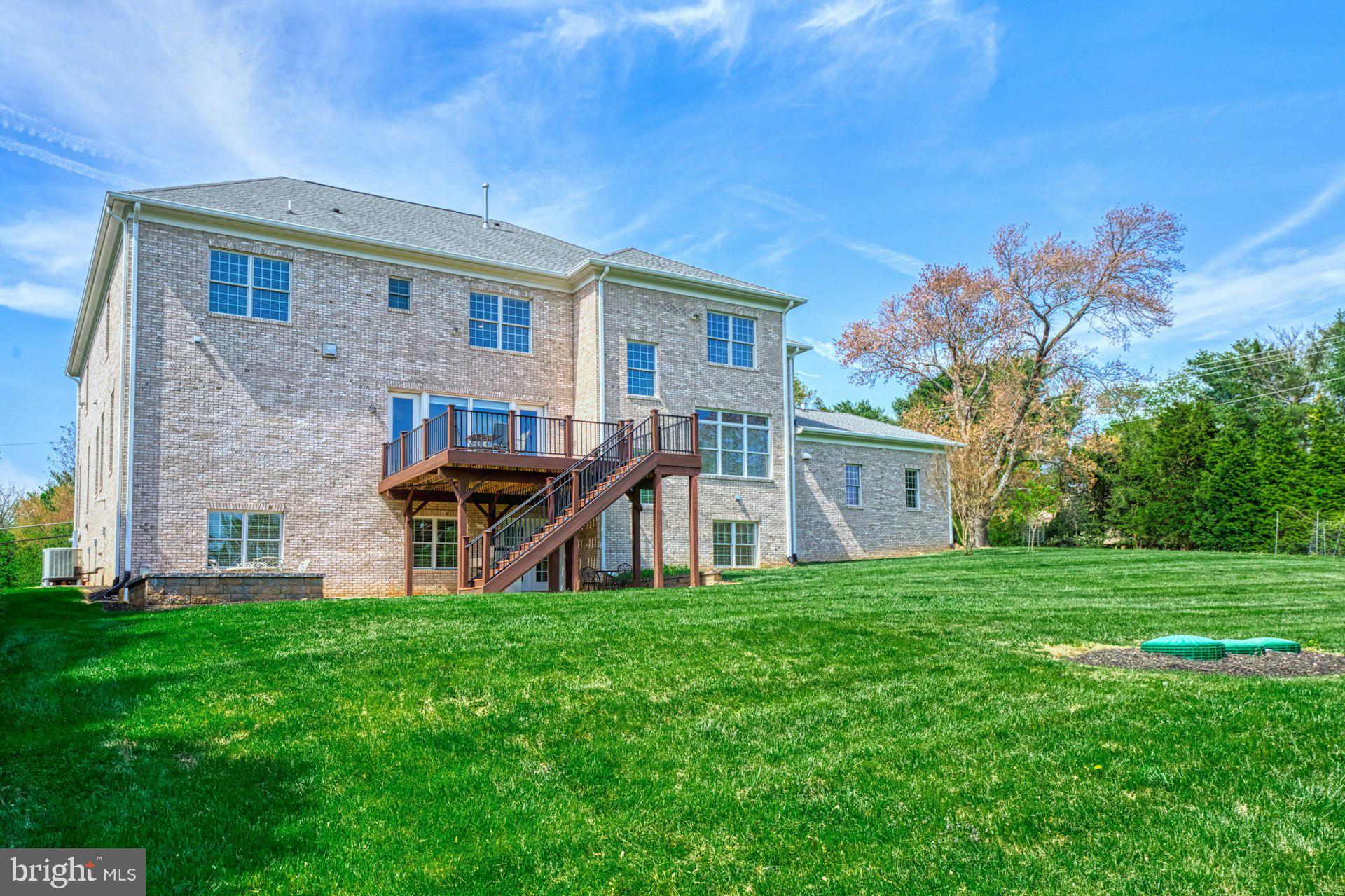 HUNTERS MILL - Residential