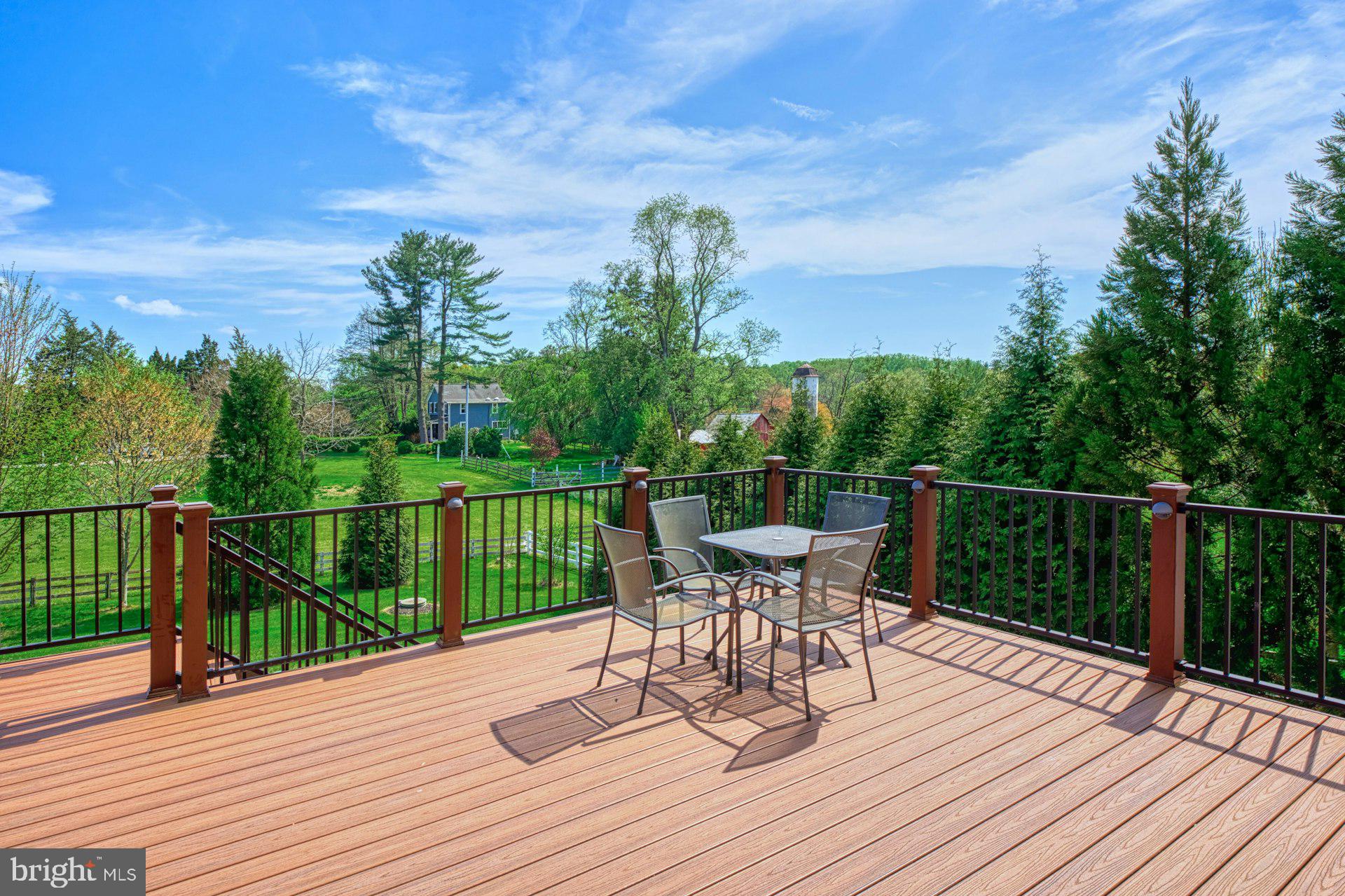 HUNTERS MILL - Residential