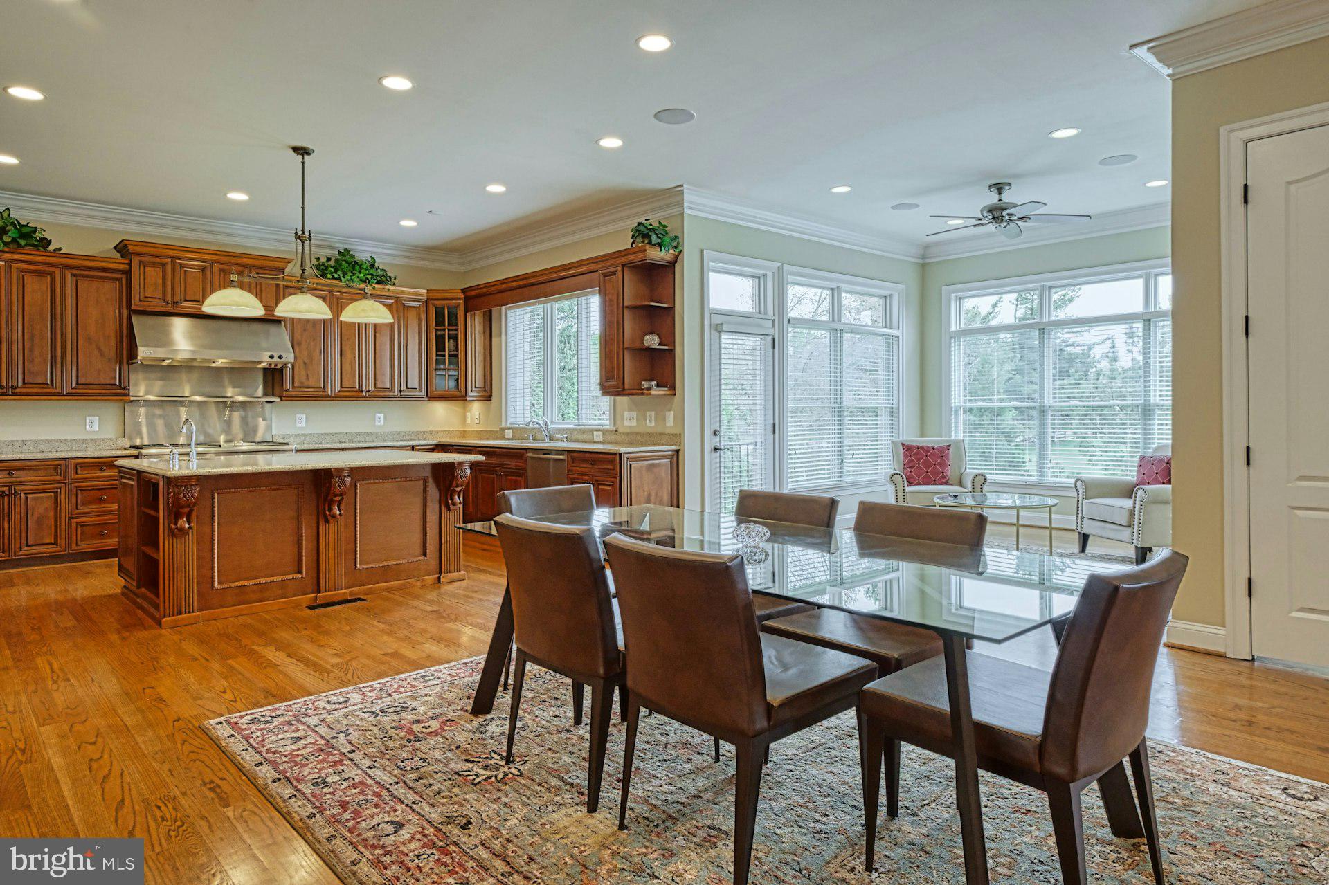 HUNTERS MILL - Residential