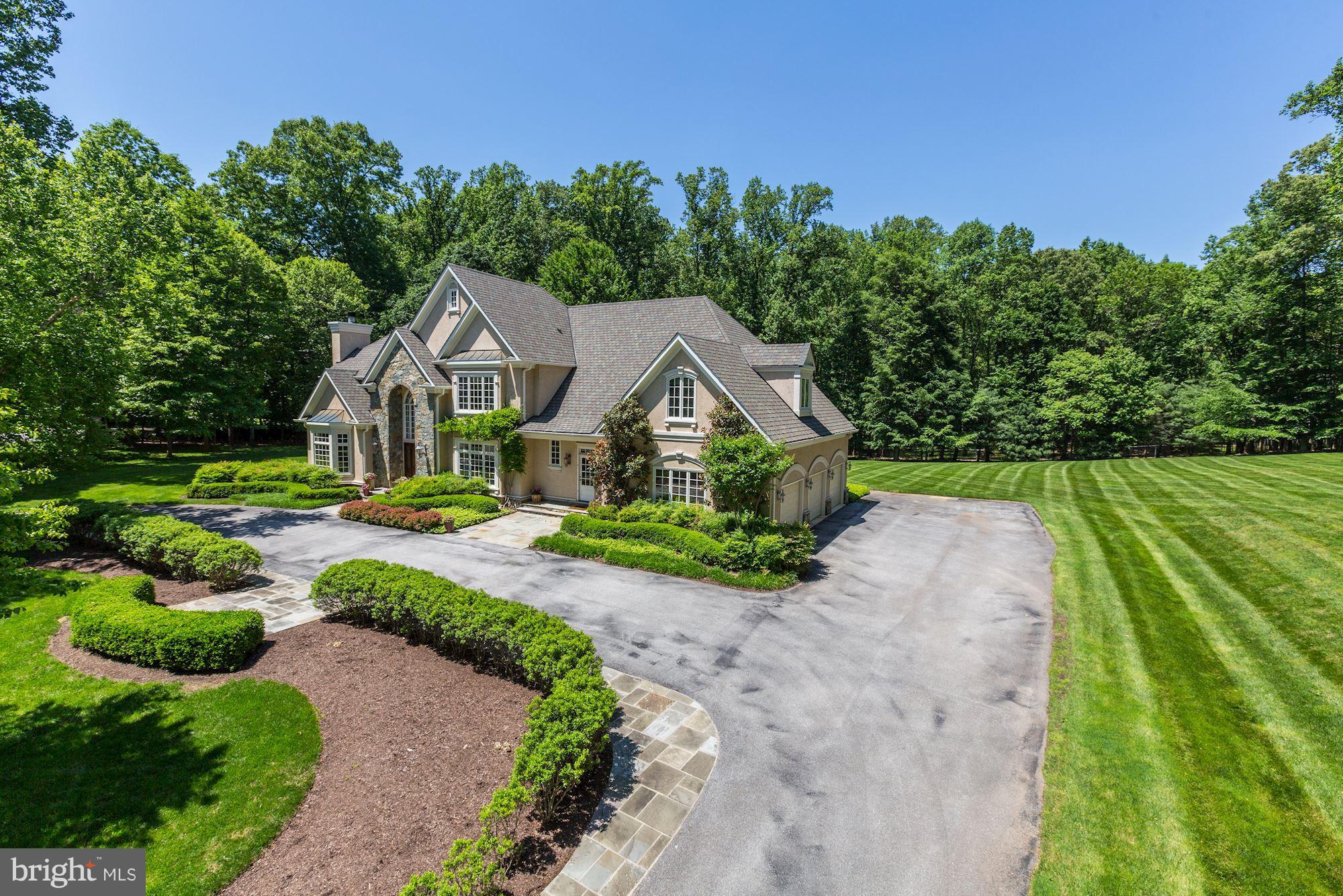 POTOMAC OUTSIDE - Residential