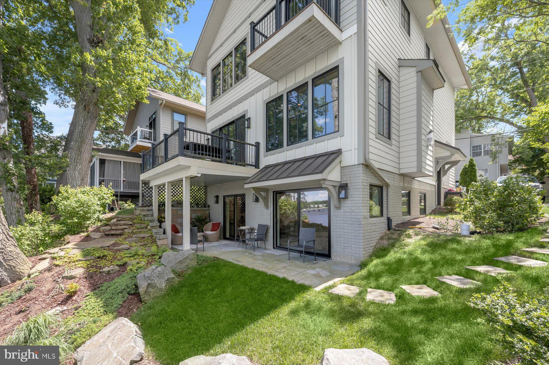 SYLVAN SHORES - Residential