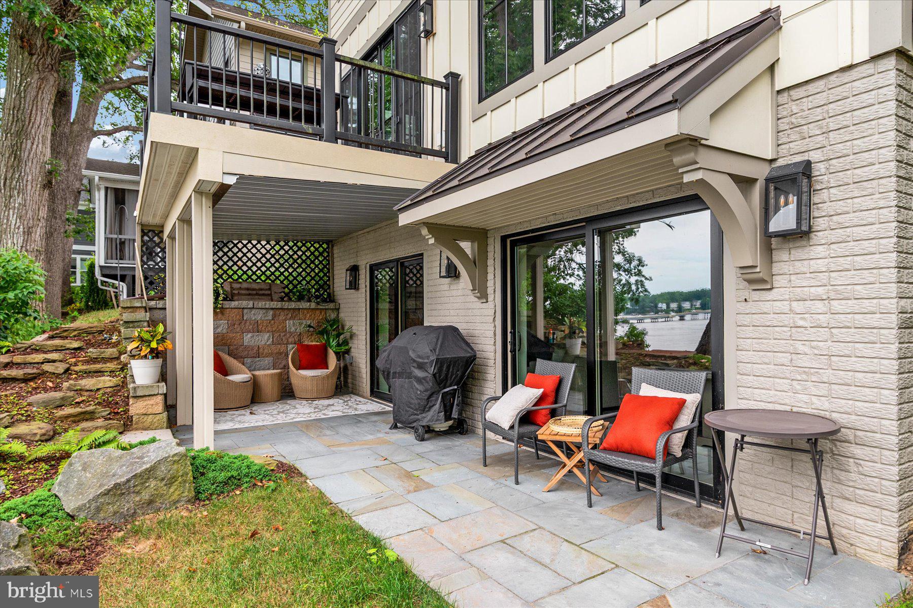 SYLVAN SHORES - Residential