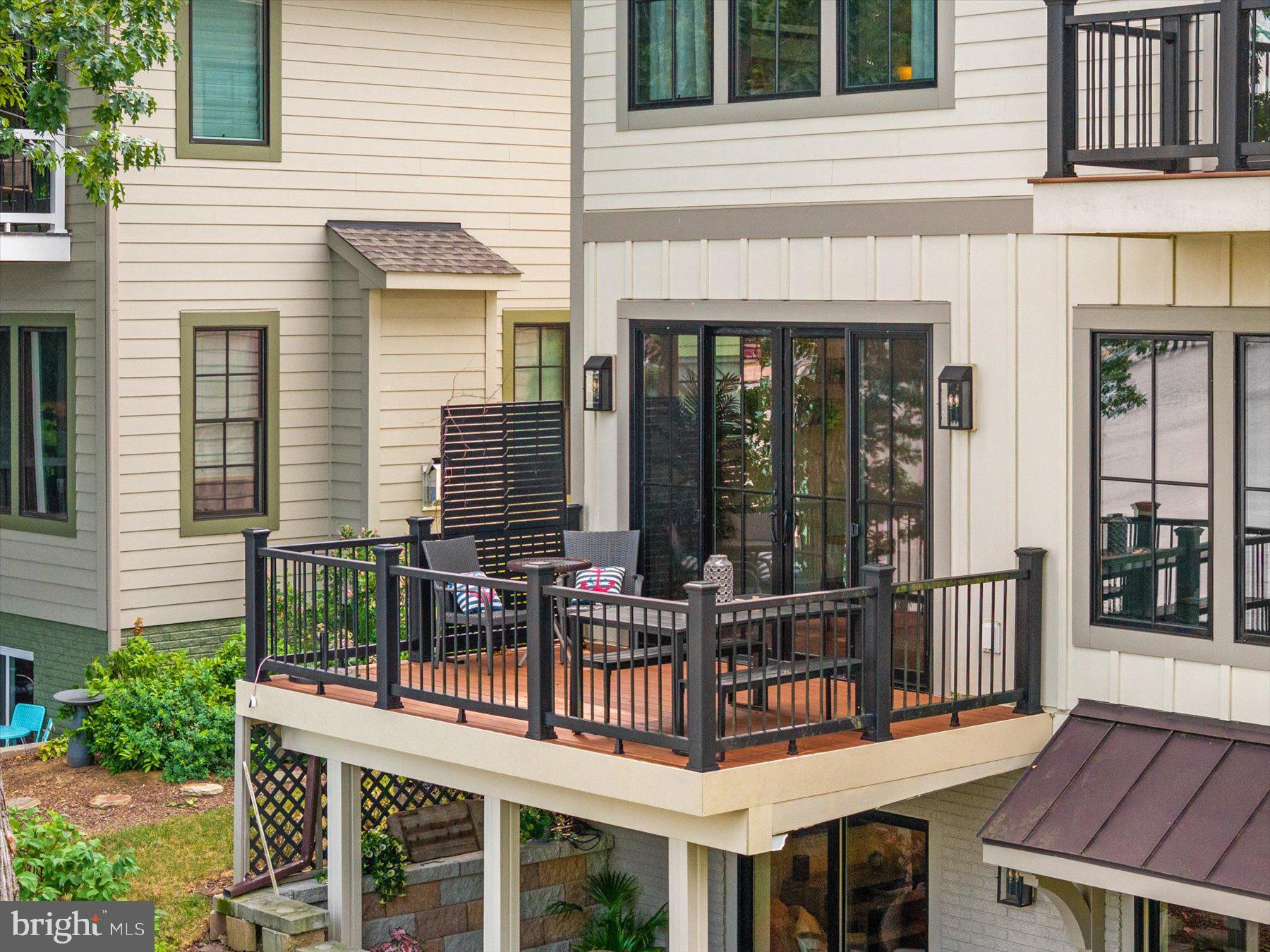 SYLVAN SHORES - Residential