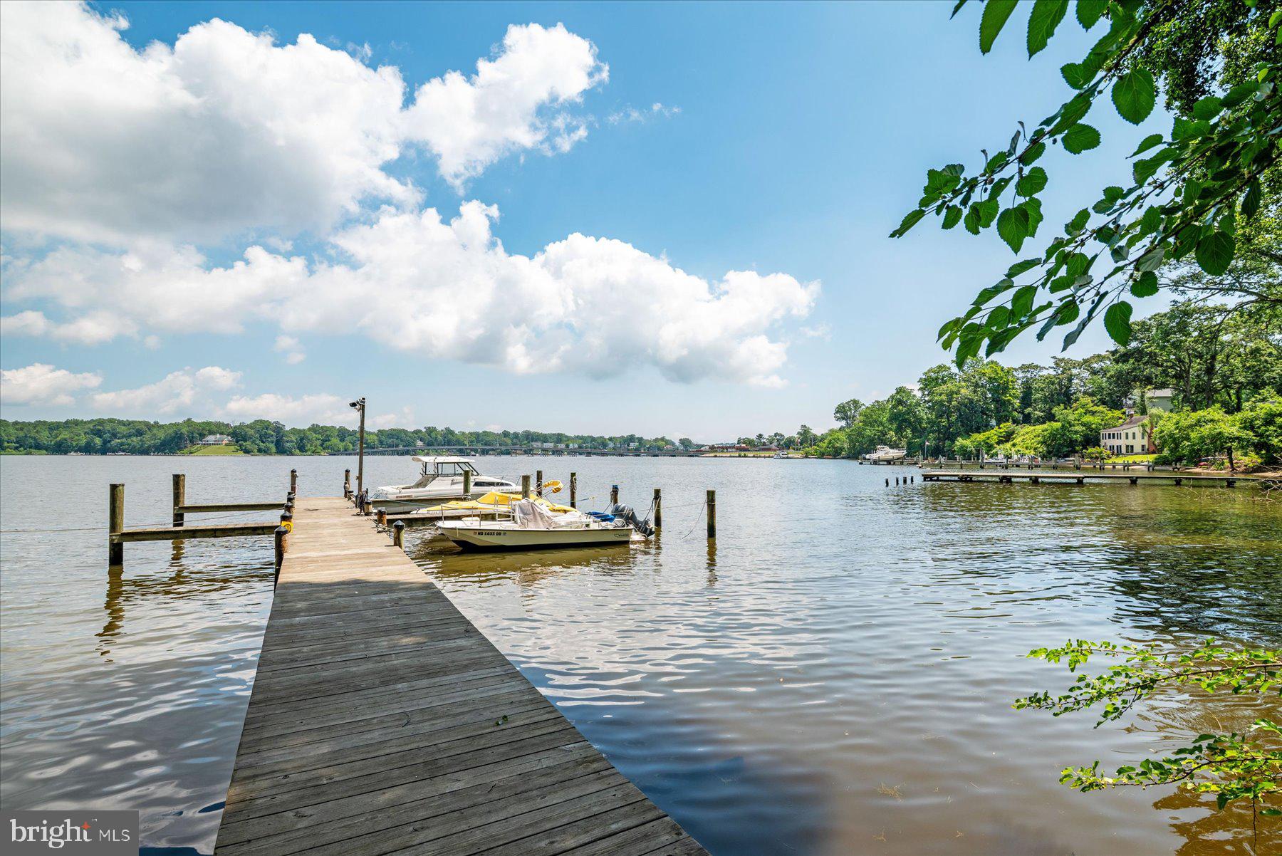 SYLVAN SHORES - Residential