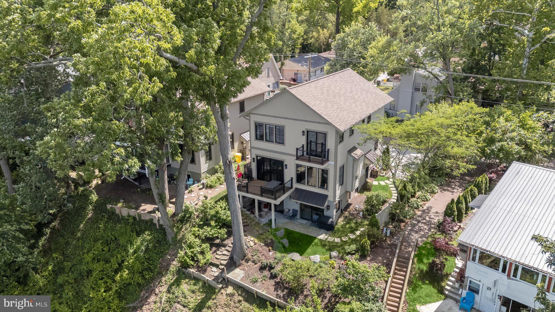 SYLVAN SHORES - Residential