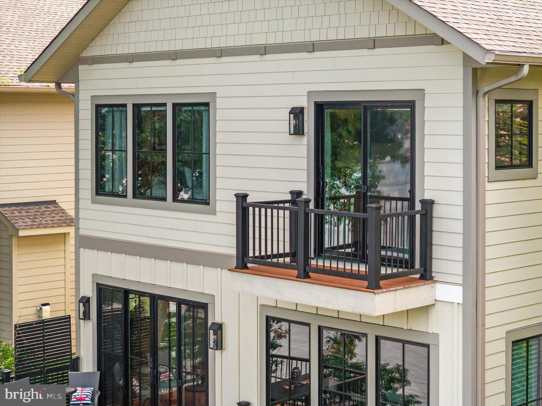 SYLVAN SHORES - Residential