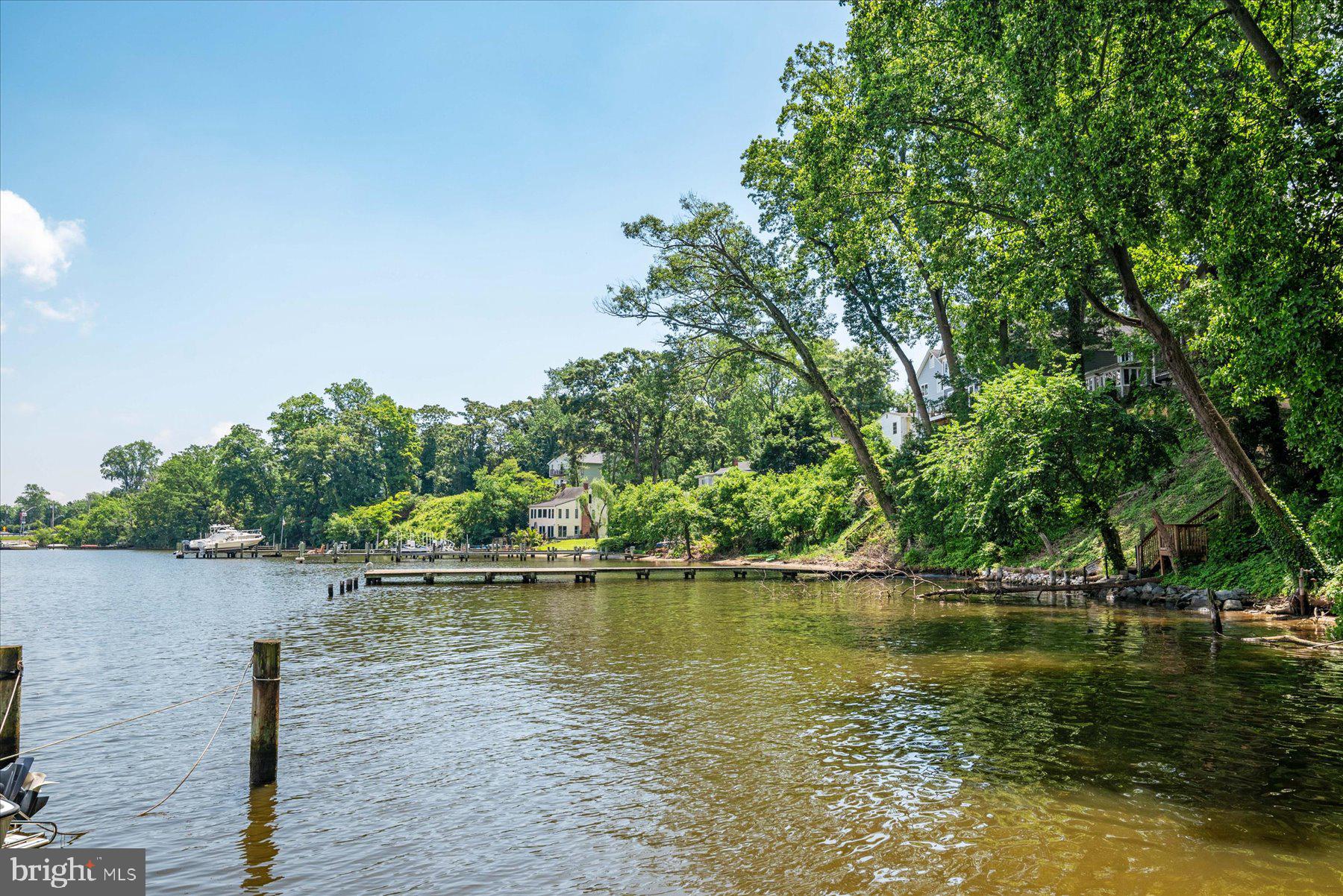 SYLVAN SHORES - Residential