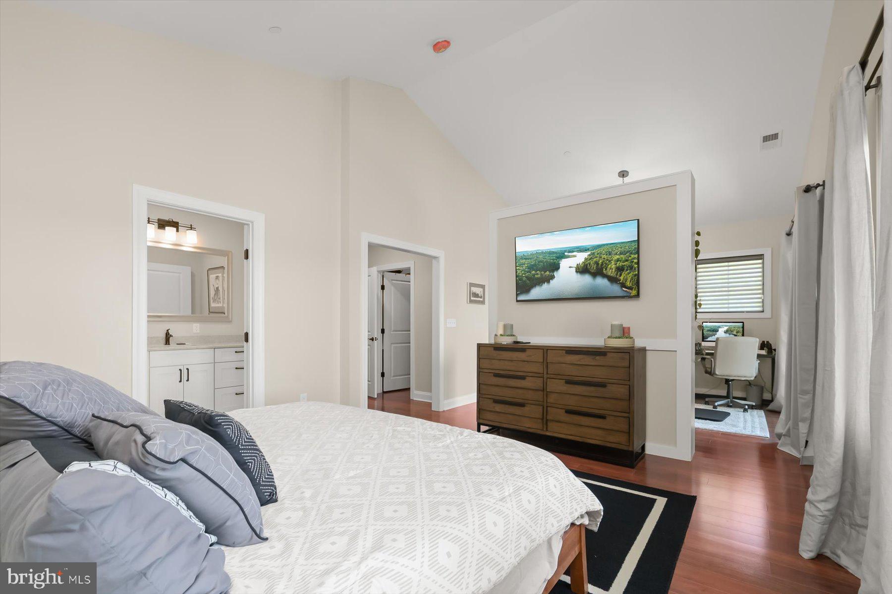 SYLVAN SHORES - Residential