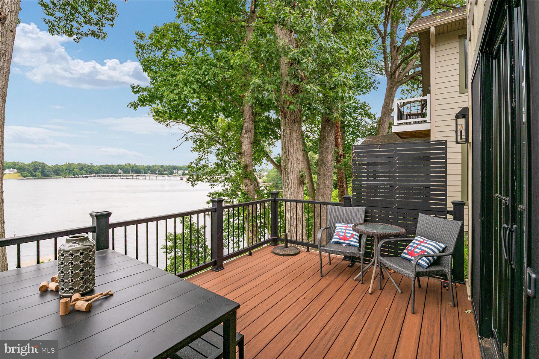 SYLVAN SHORES - Residential