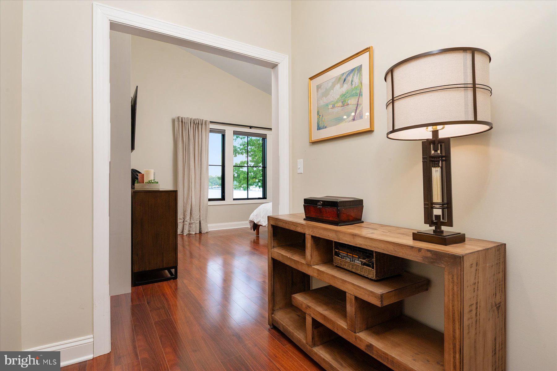 SYLVAN SHORES - Residential