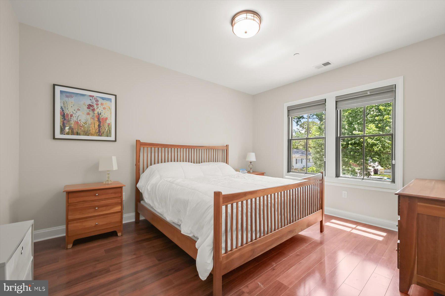 SYLVAN SHORES - Residential
