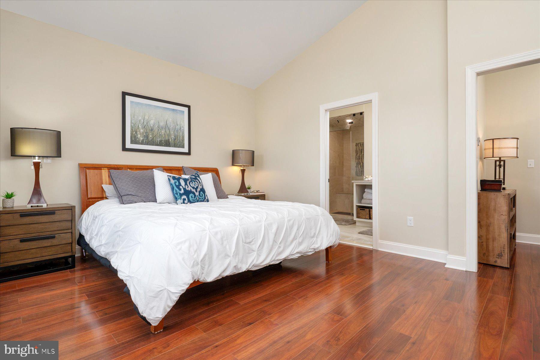 SYLVAN SHORES - Residential