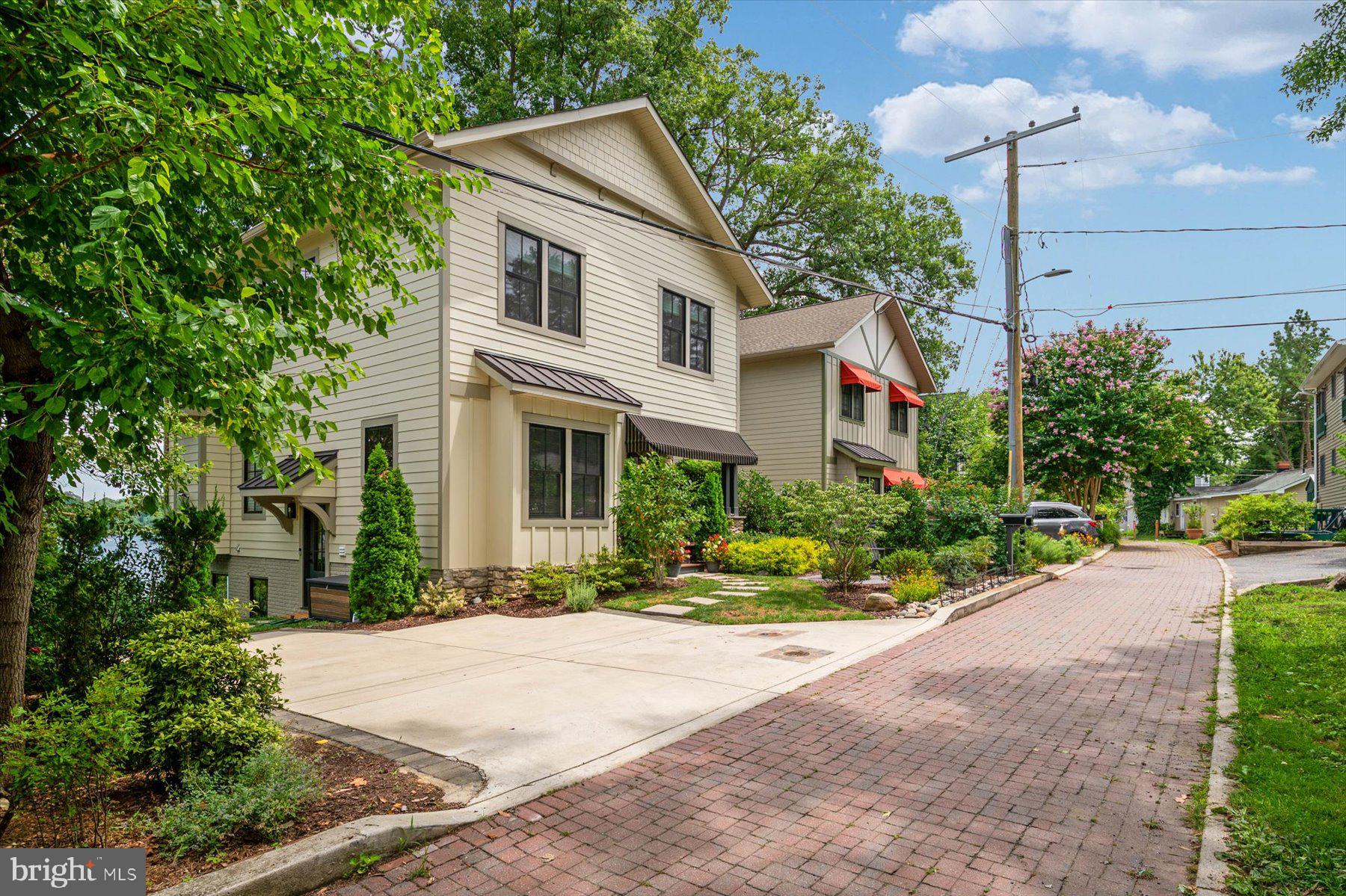 SYLVAN SHORES - Residential