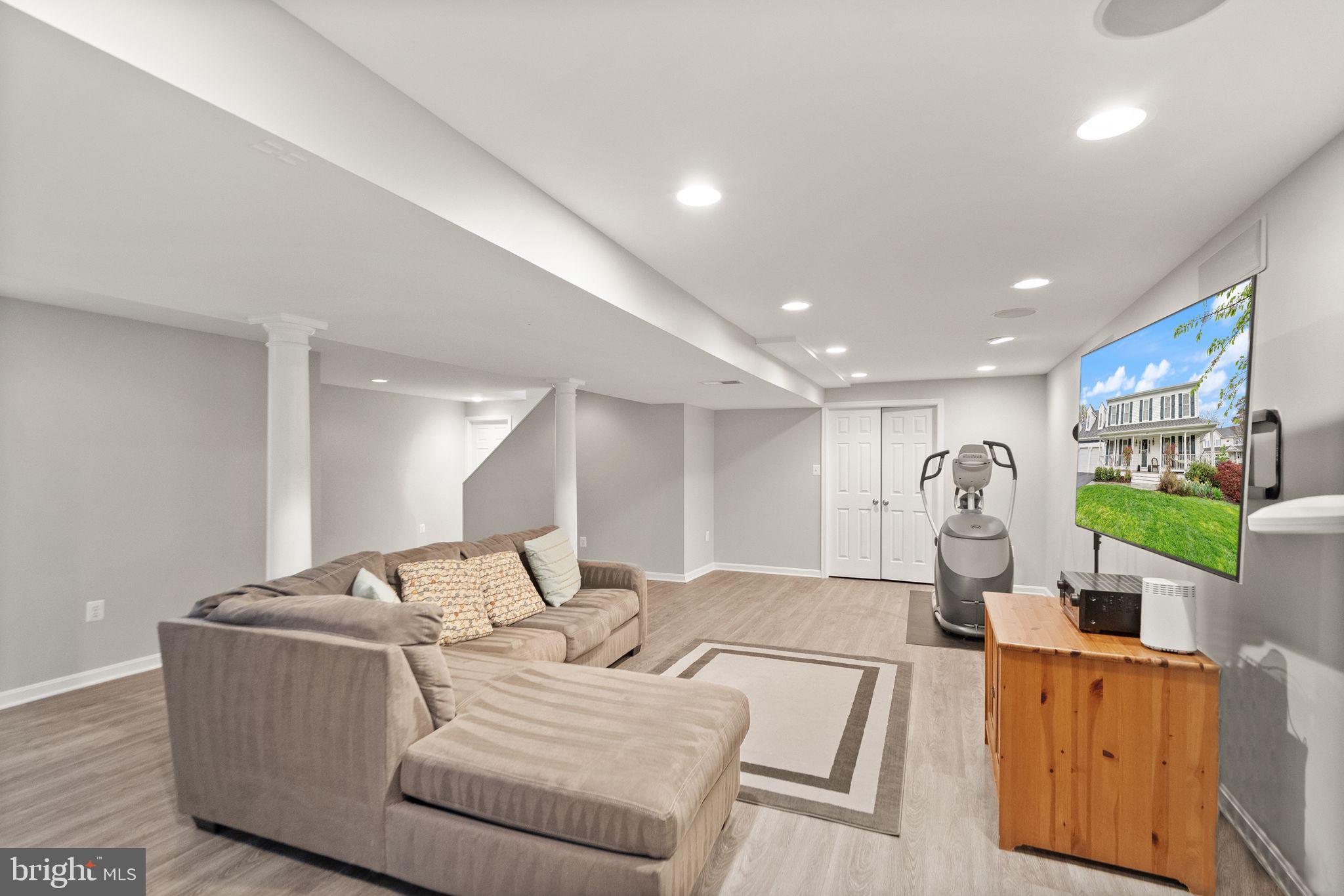 LITTLE ROCKY RUN - Residential