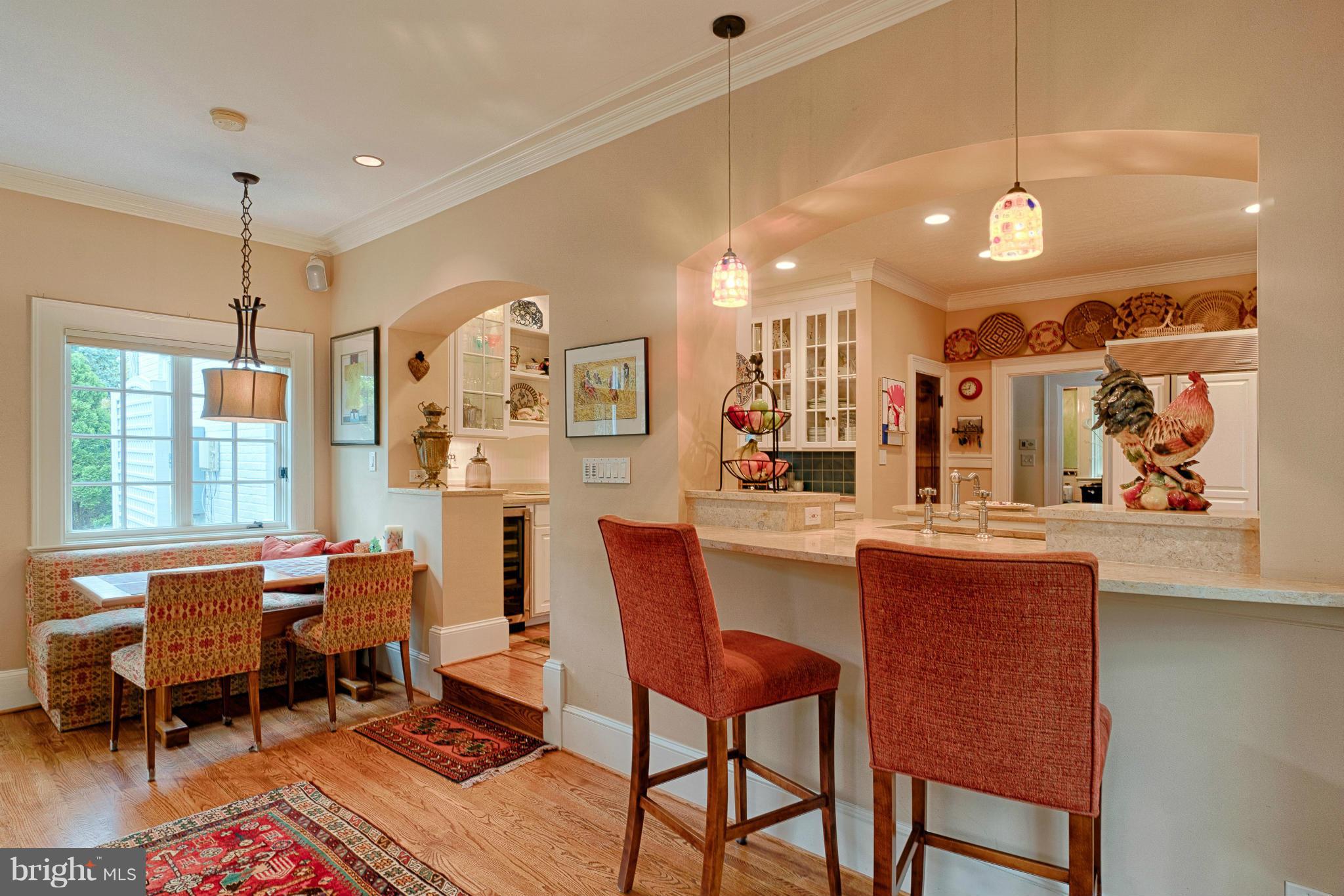 COUNTRY CLUB HILLS - Residential