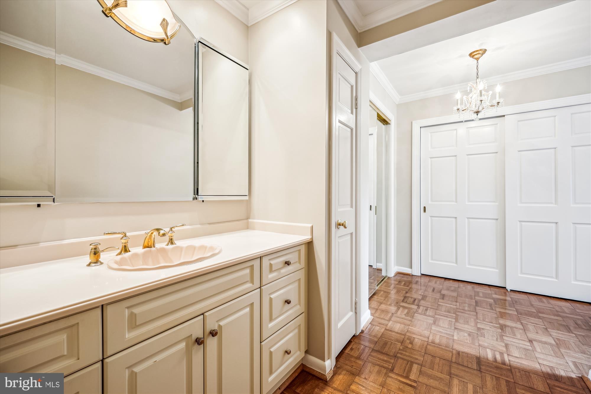 SUMNER VILLAGE - Residential